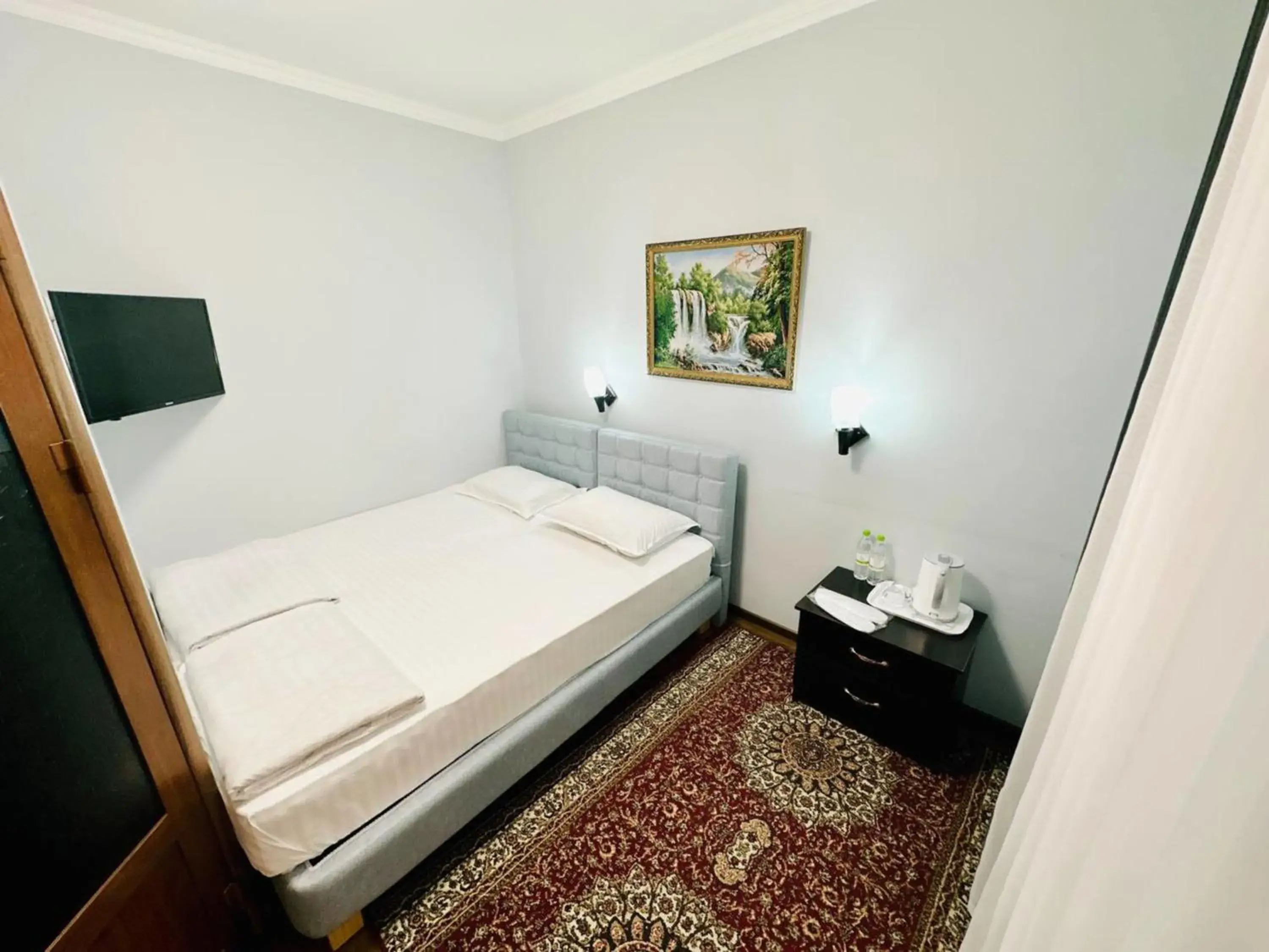 Budget Double or Twin Room - single occupancy in Samarkand Travel Budget Double or Twin Room - single occupancy in Samarkand Travel