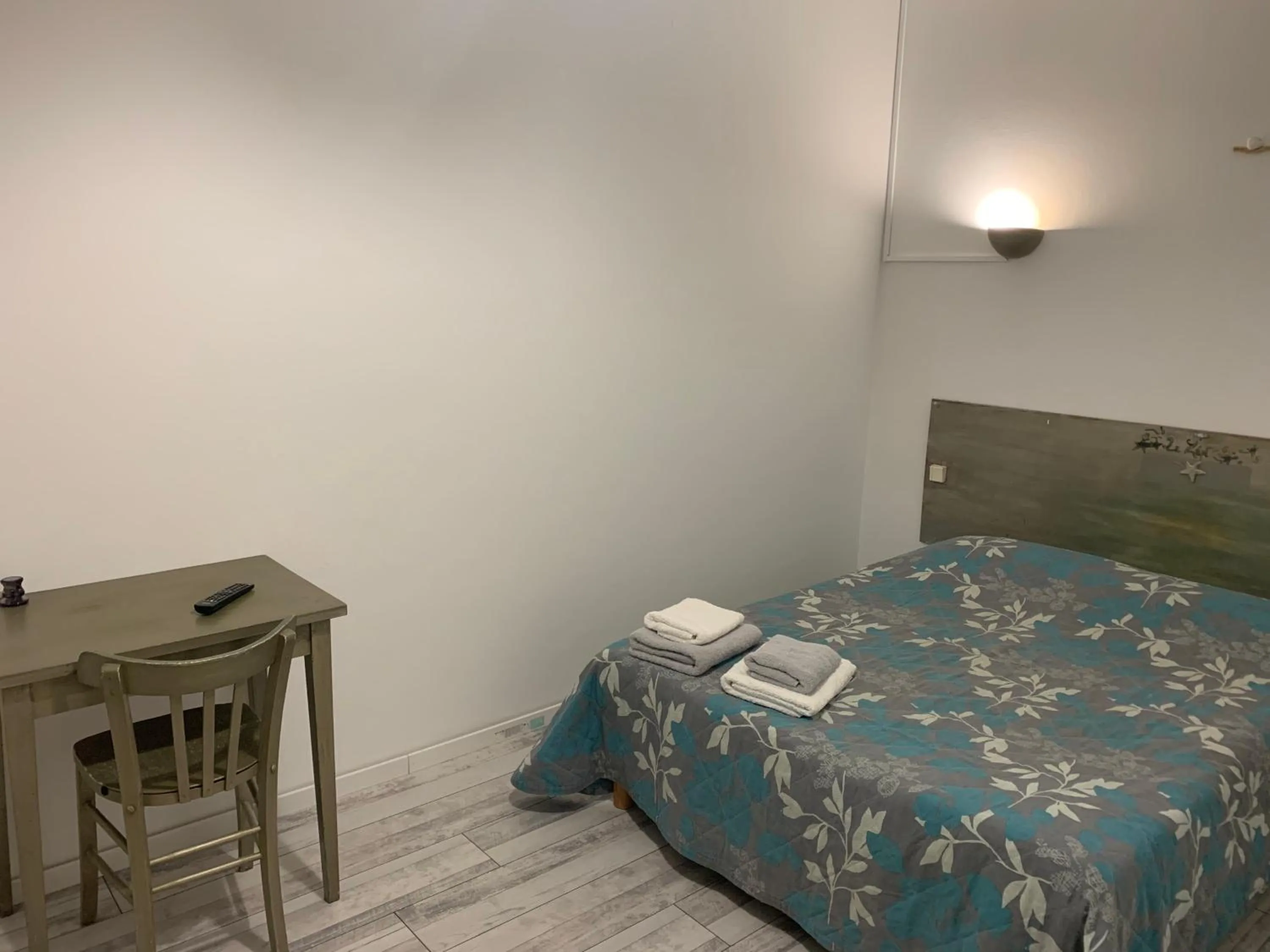 Bed in hôtel Le Cosy