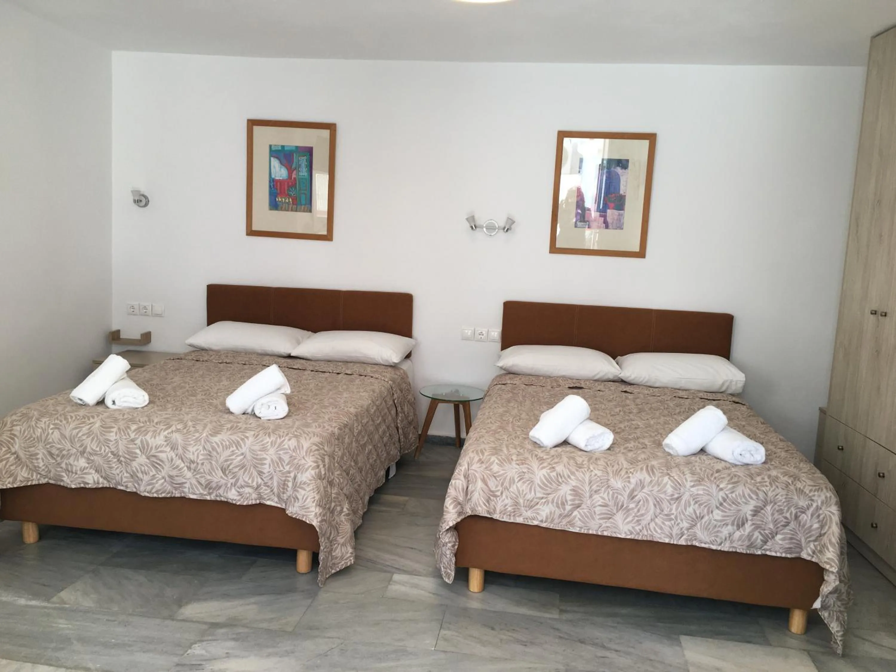 Photo of the whole room in Ioanna's House