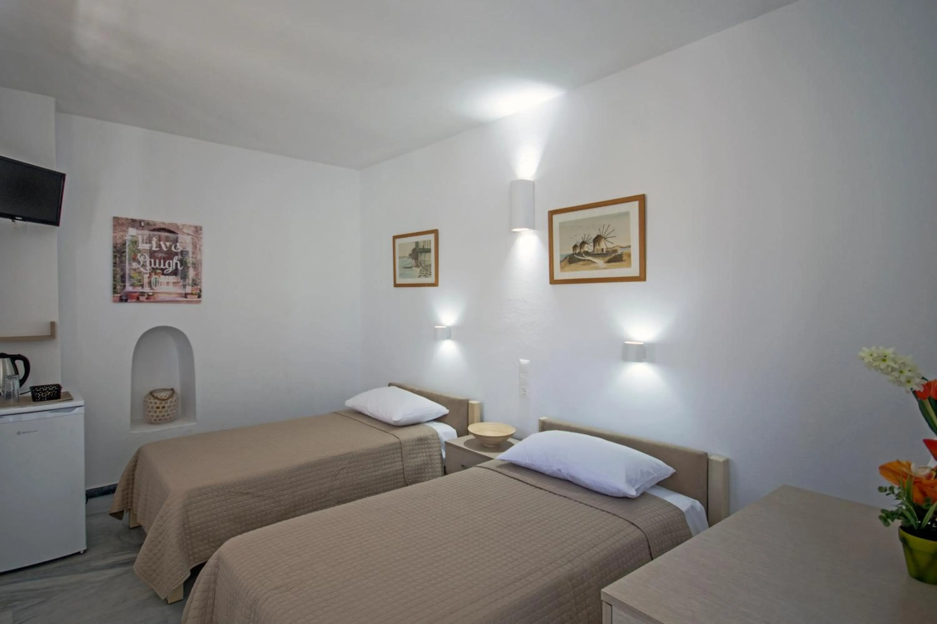 Photo of the whole room in Ioanna's House