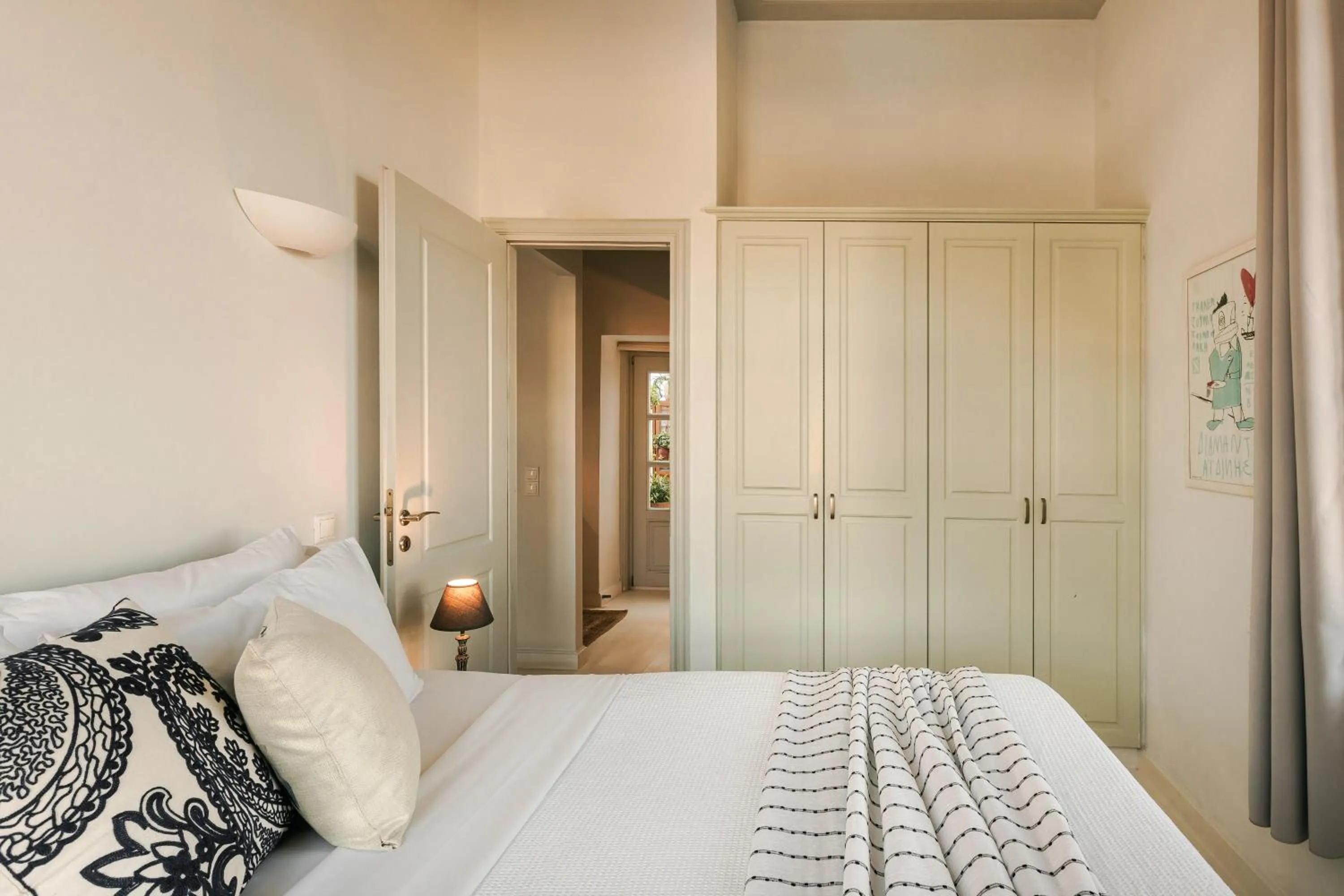 Bedroom, Bed in Hydra Hotel