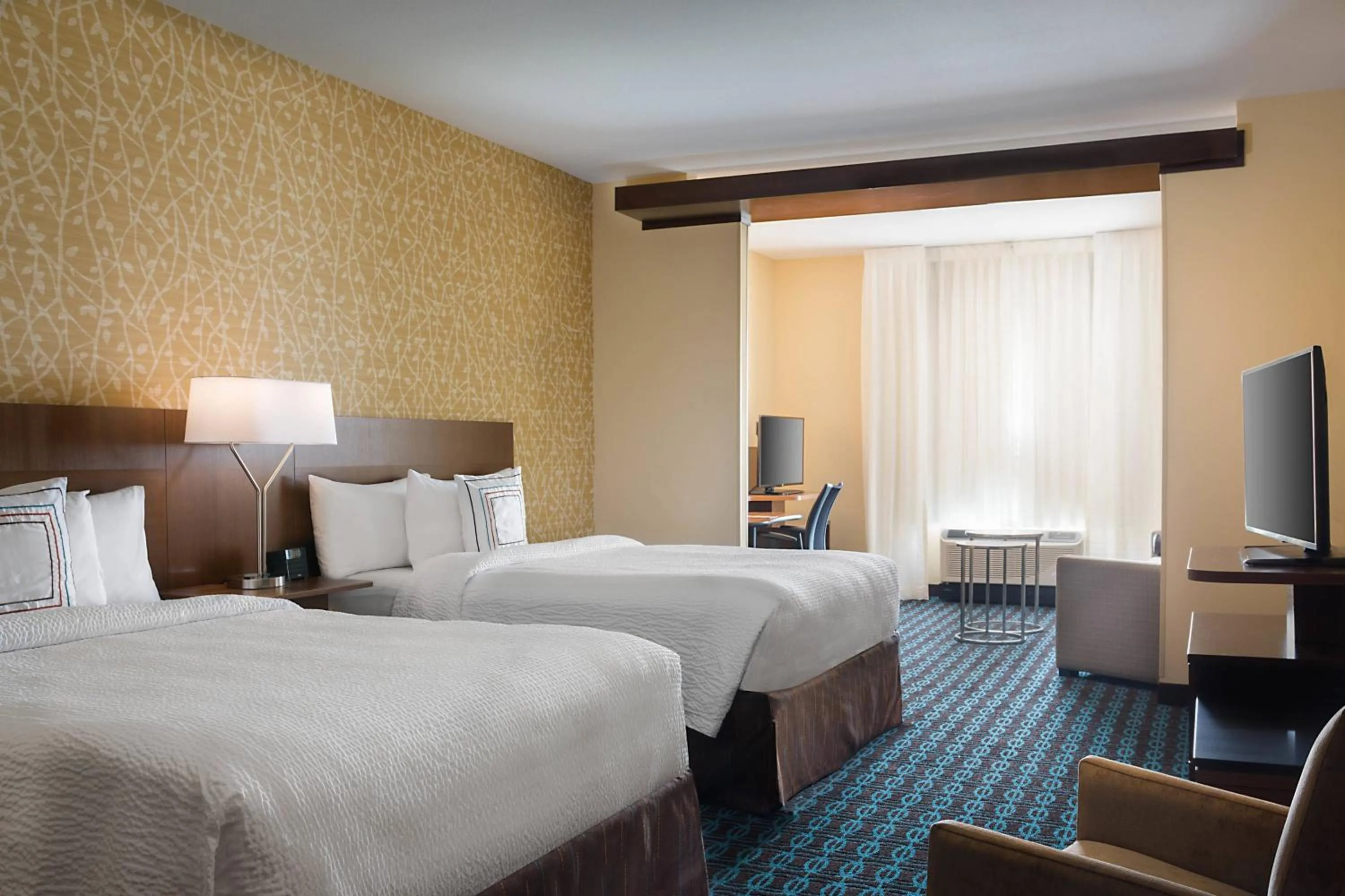 Photo of the whole room, Bed in Fairfield Inn & Suites by Marriott Dallas West/I-30