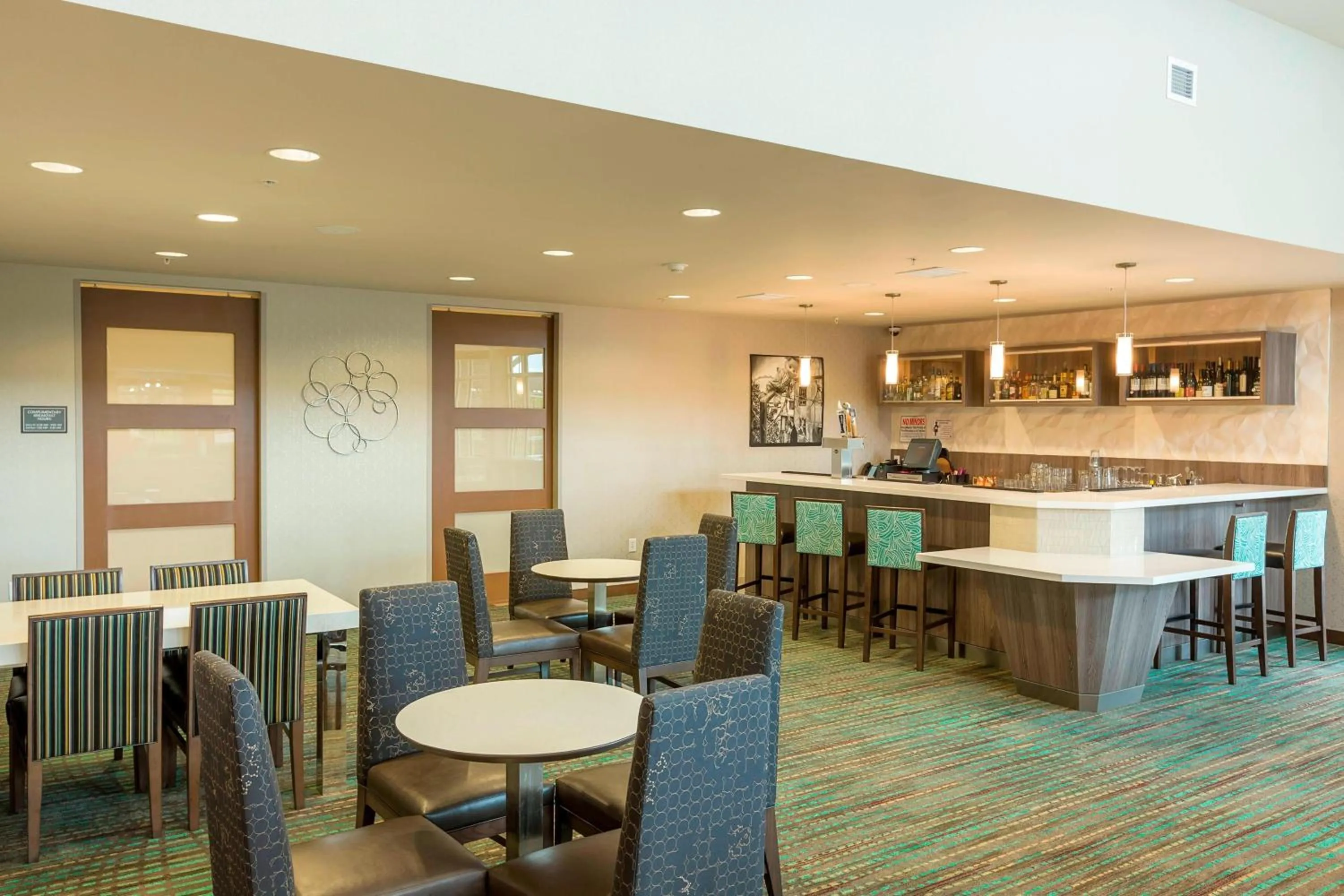 Lounge or bar in Residence Inn by Marriott Portland Hillsboro/Brookwood