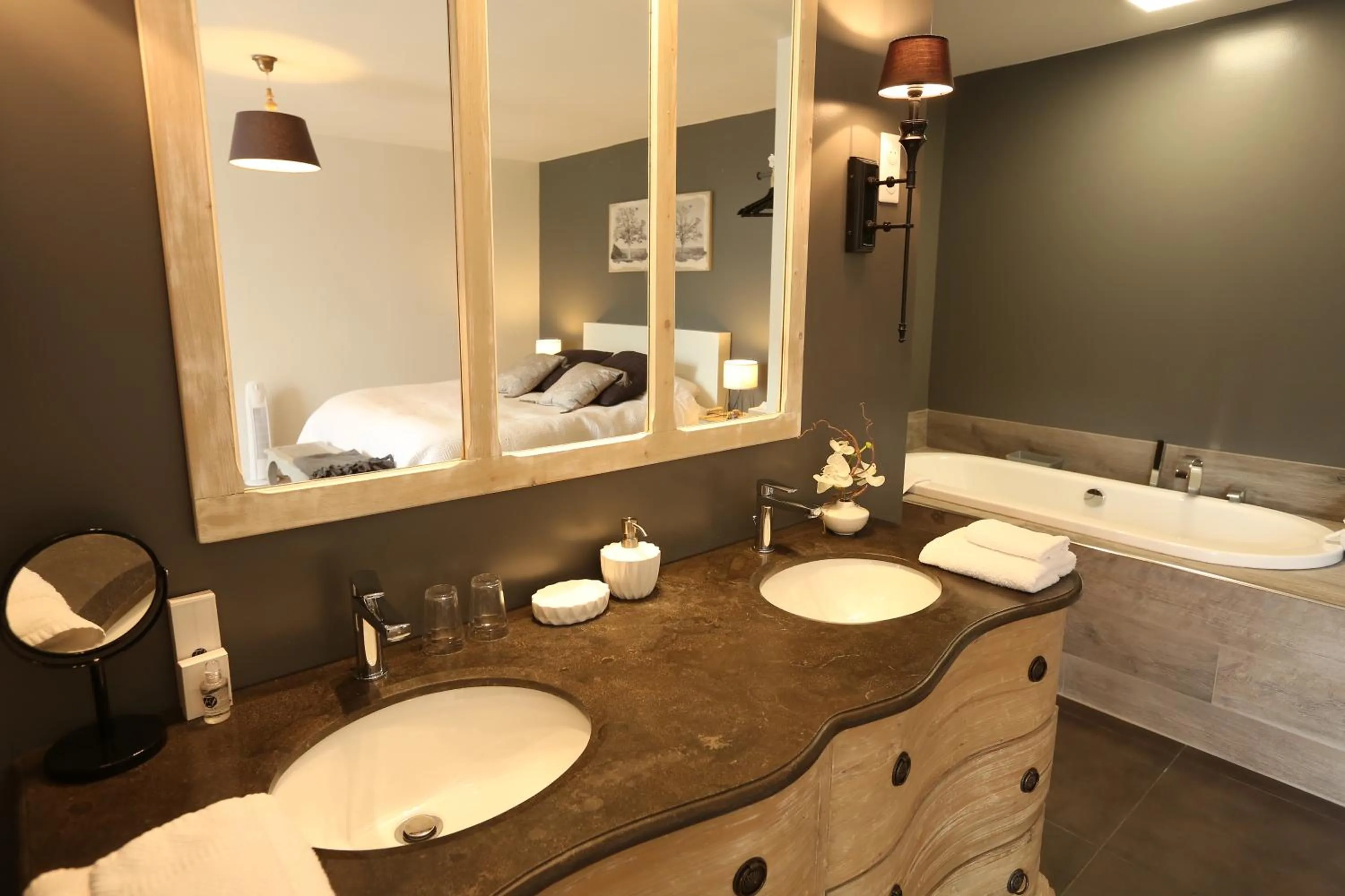 Bathroom in Chambres D´Hôtes Herbes Folles