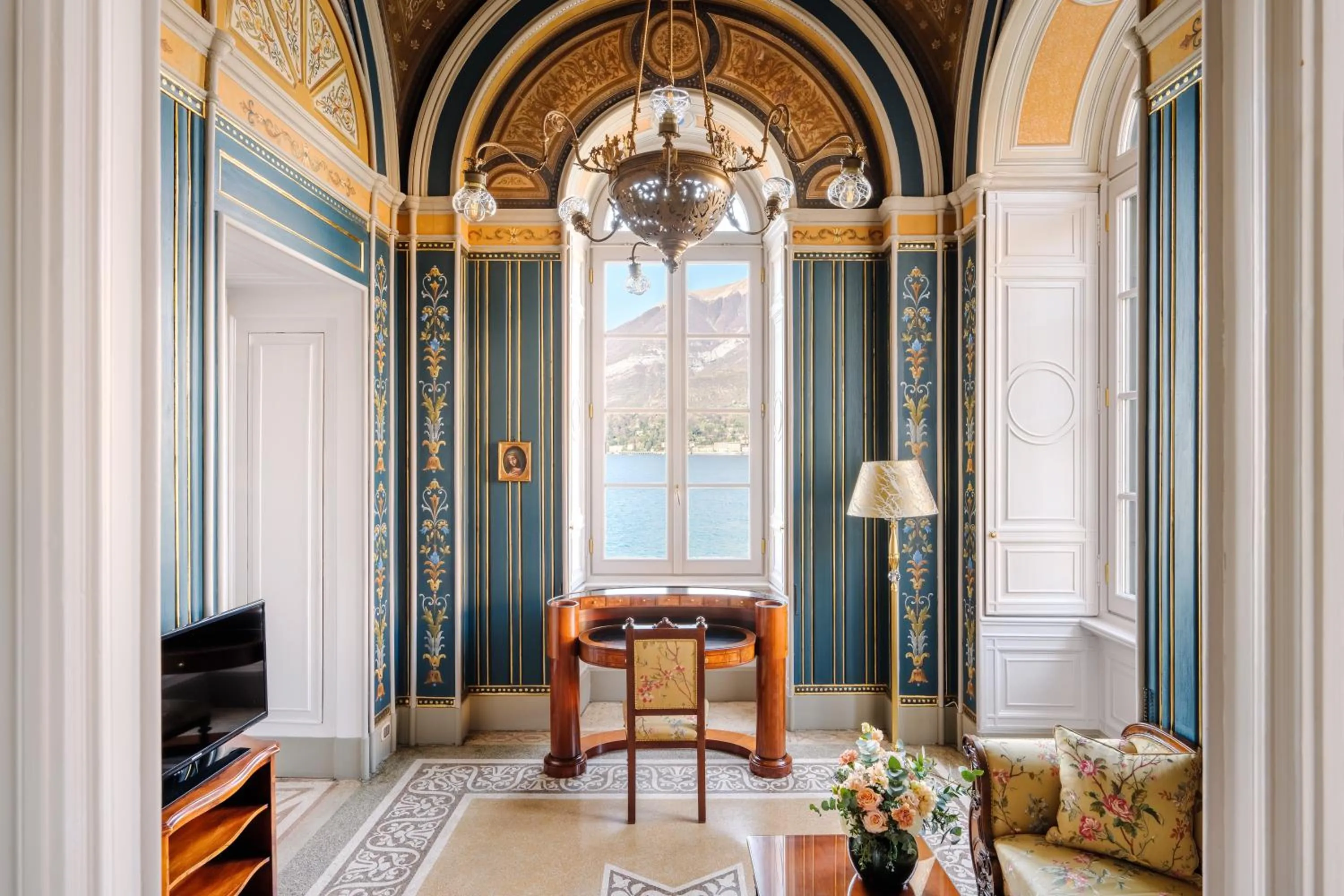 Living room in Grand Hotel Villa Serbelloni - A Legendary Hotel