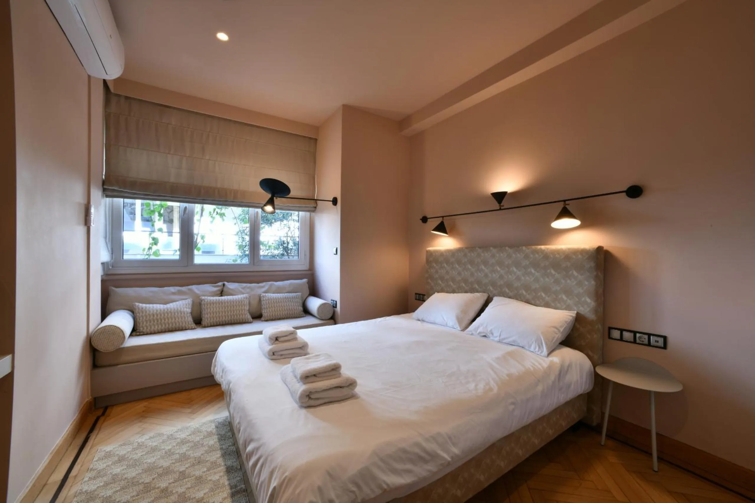 Other, Bed in Kolonaki Boutique Apartments by Olala Homes