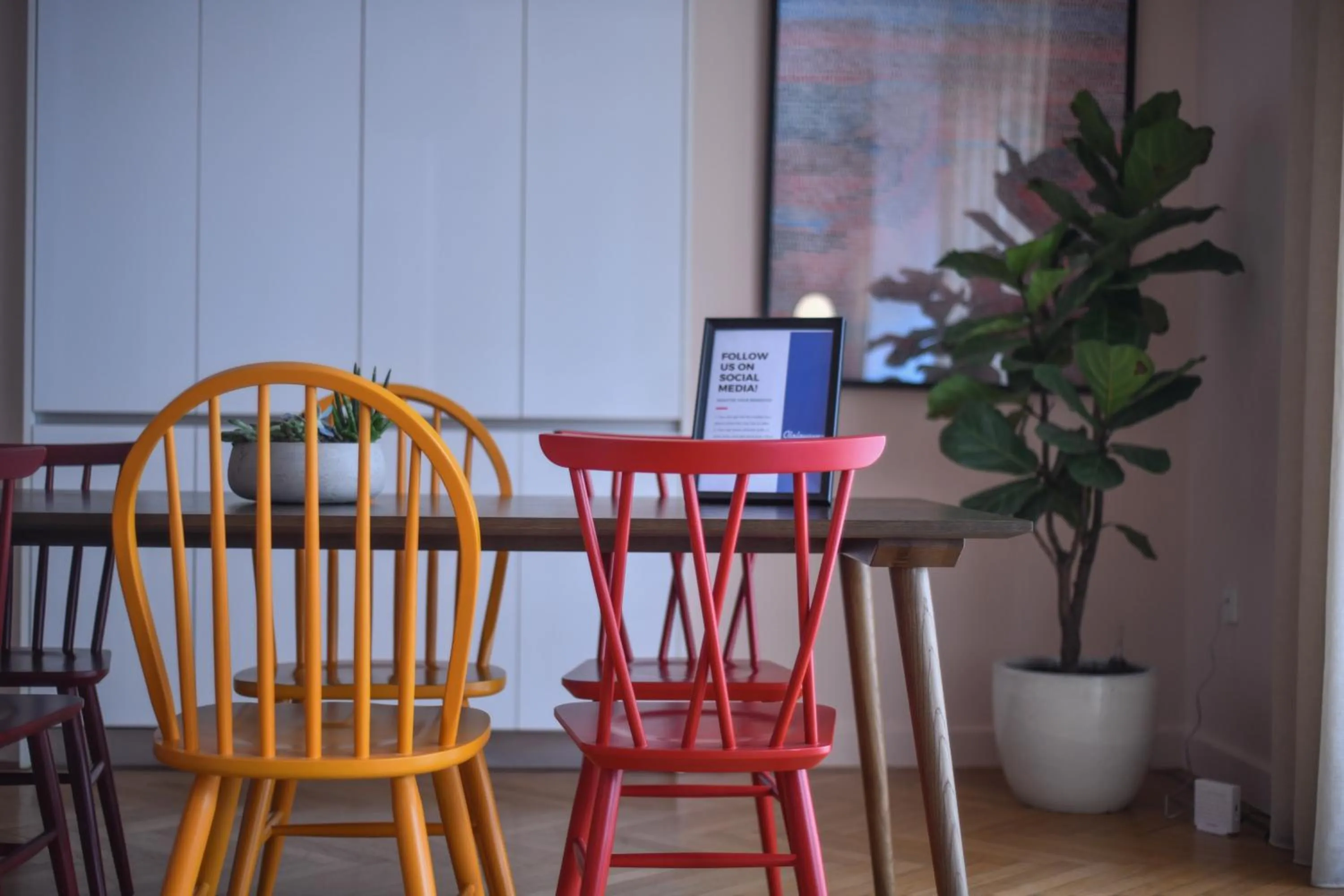 Living room in Kolonaki Boutique Apartments by Olala Homes
