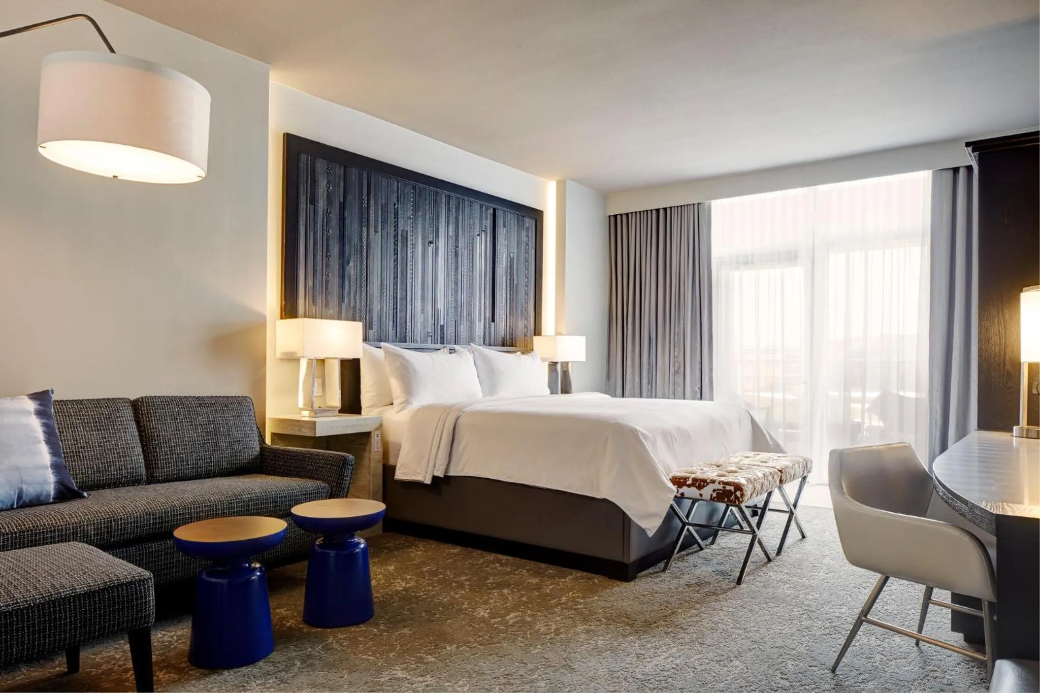 Photo of the whole room, Bed in Archer Hotel Austin