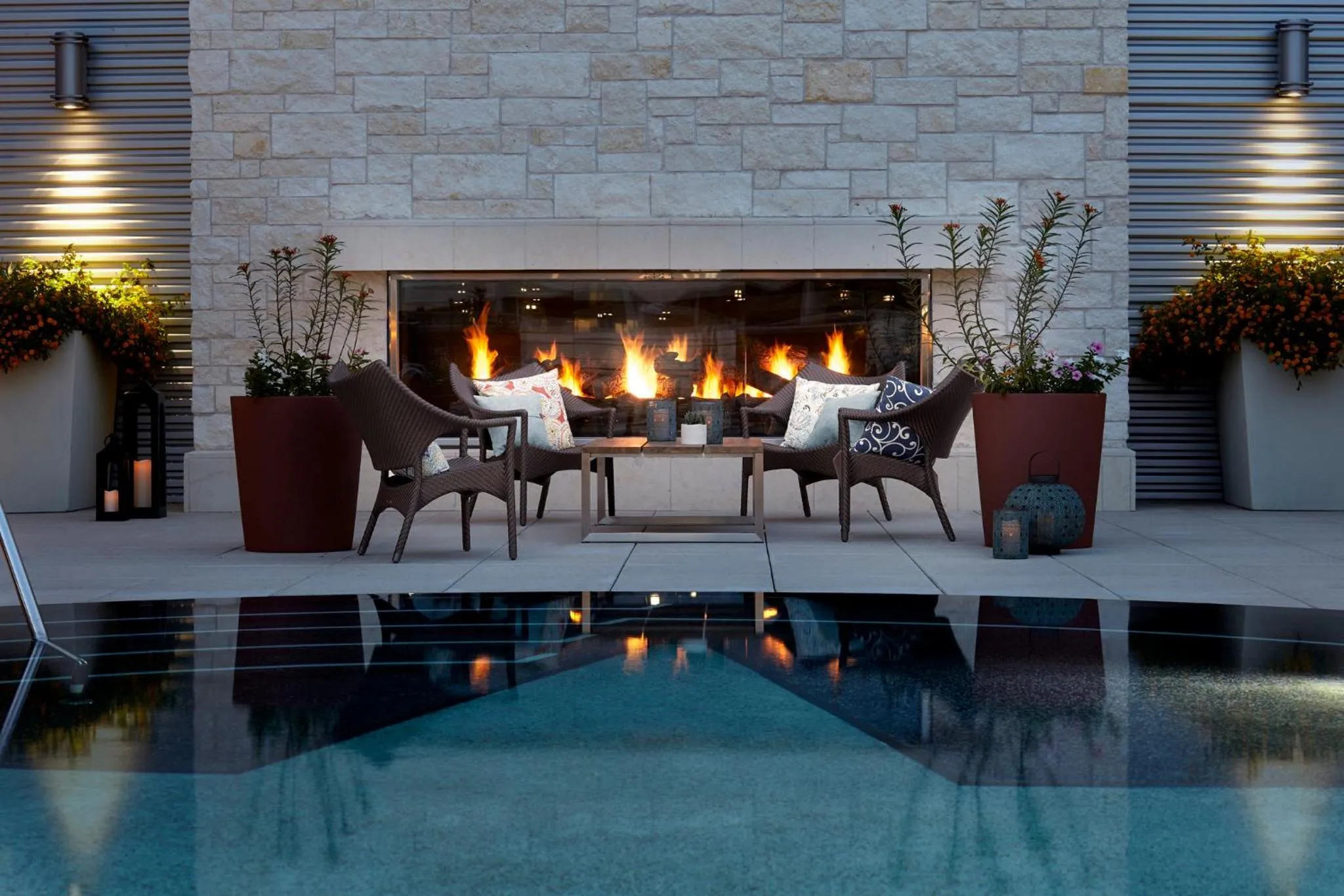 Swimming pool in Archer Hotel Austin