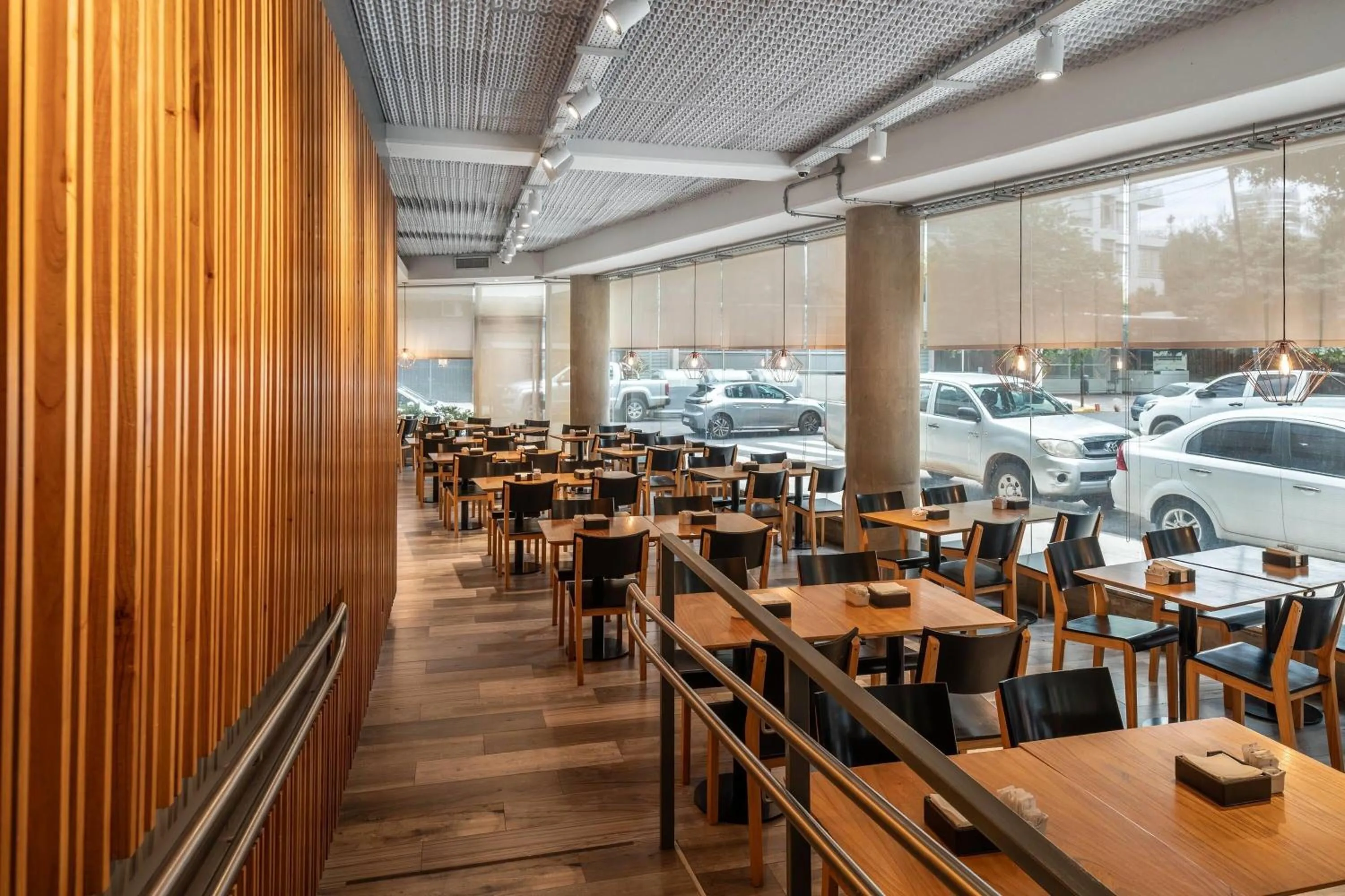 Restaurant/places to eat in Dazzler by Wyndham Polo