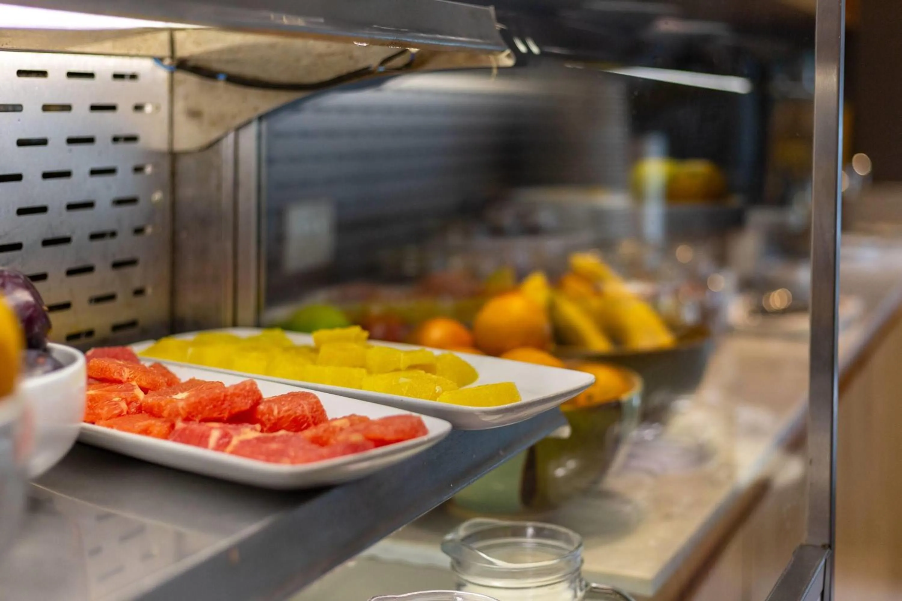 Restaurant/places to eat in Dazzler by Wyndham Polo