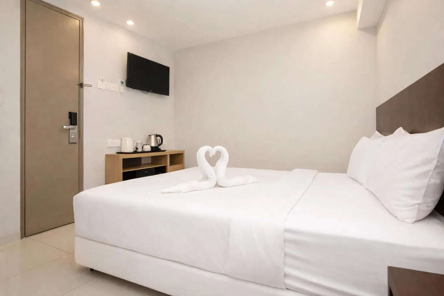 Bed in GM Hotel Metro at Sunway