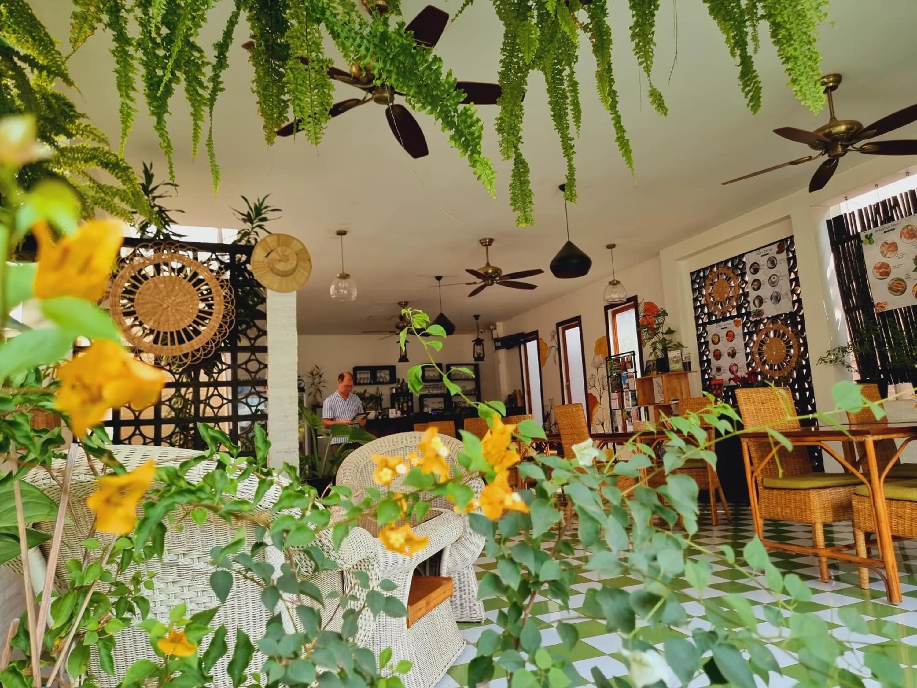 Restaurant/places to eat in Víd Angkor Boutique