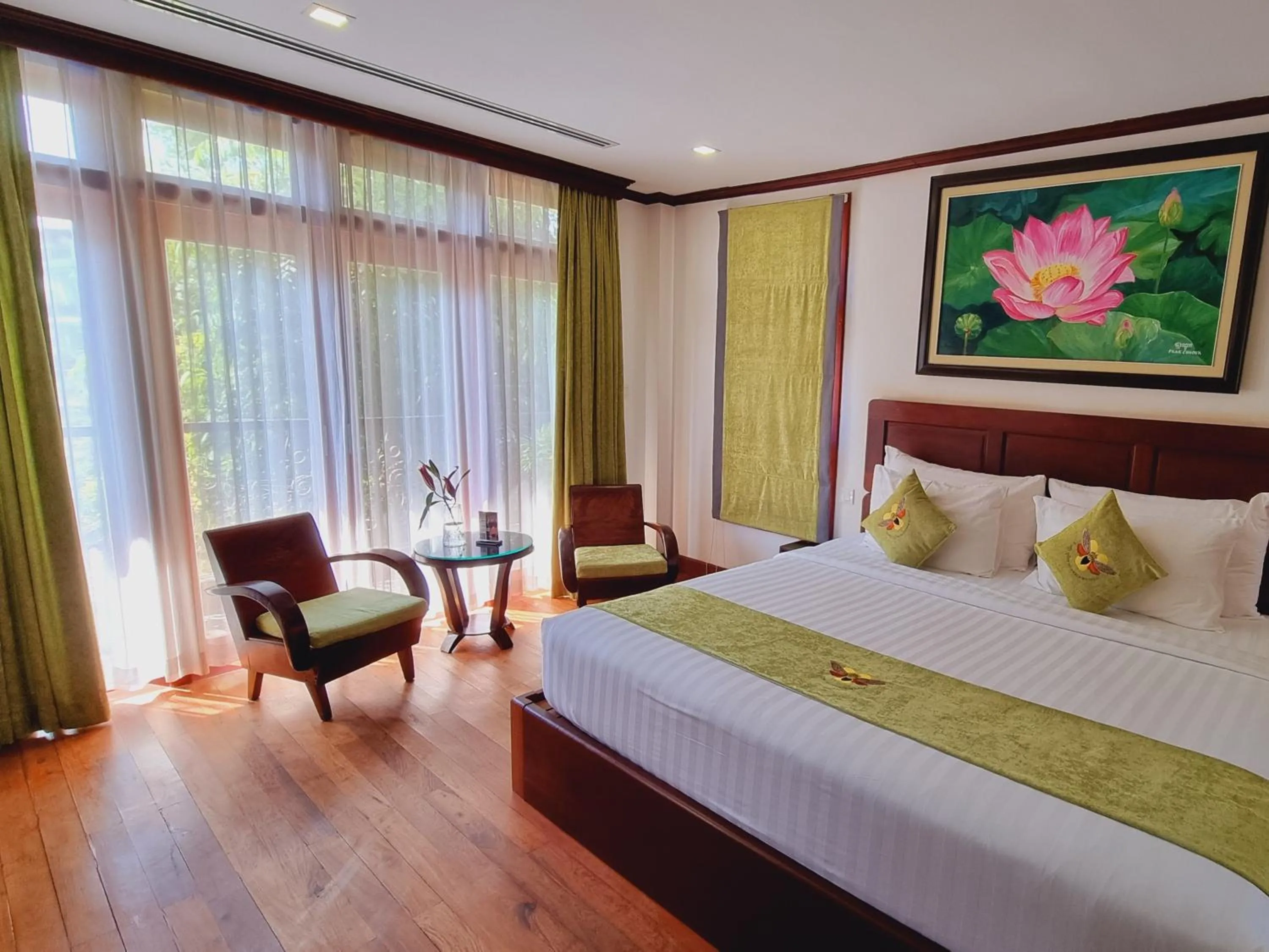 View (from property/room), Bed in Víd Angkor Boutique