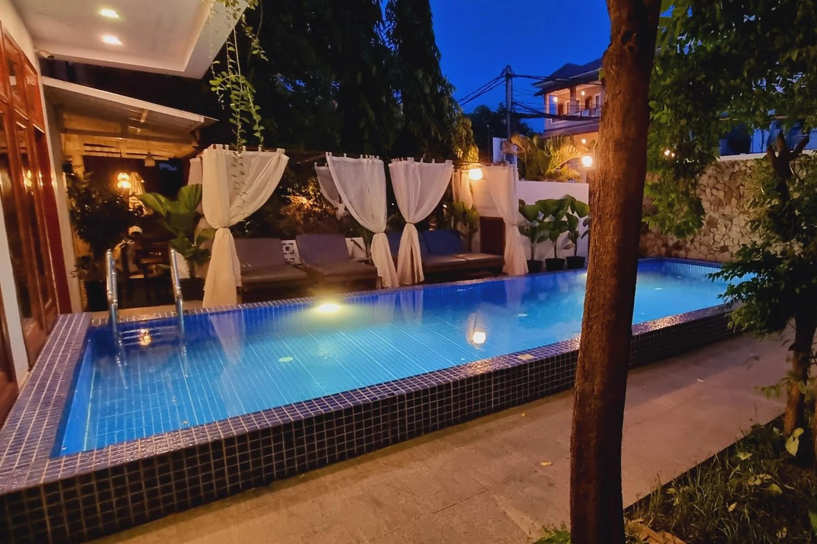 Swimming pool in Víd Angkor Boutique