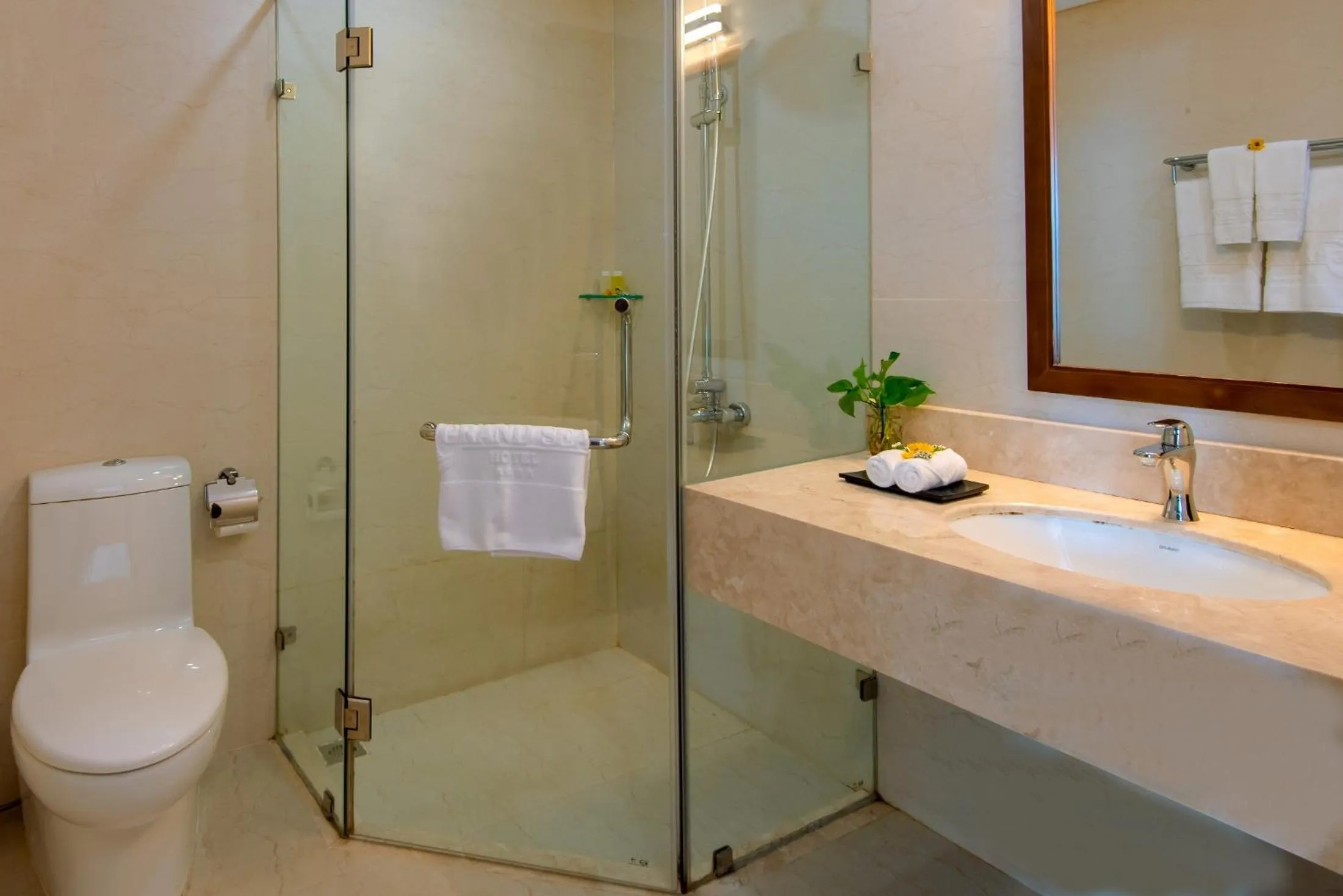 Shower in Grand Sea Hotel Danang