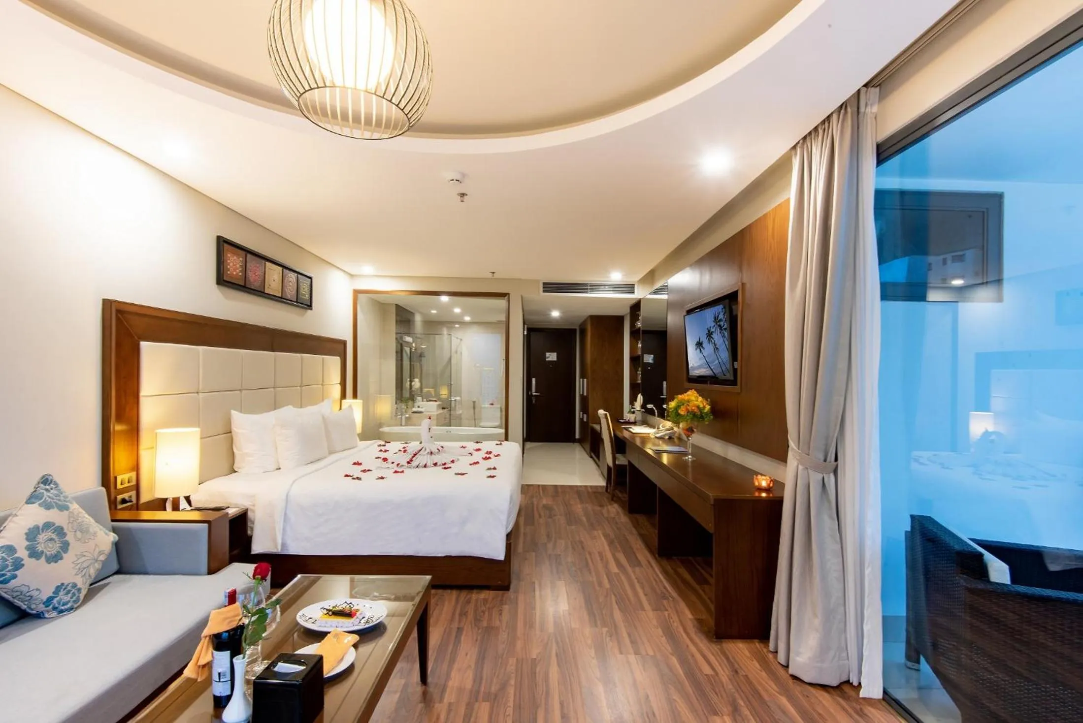 Photo of the whole room, Bed in Grand Sea Hotel Danang