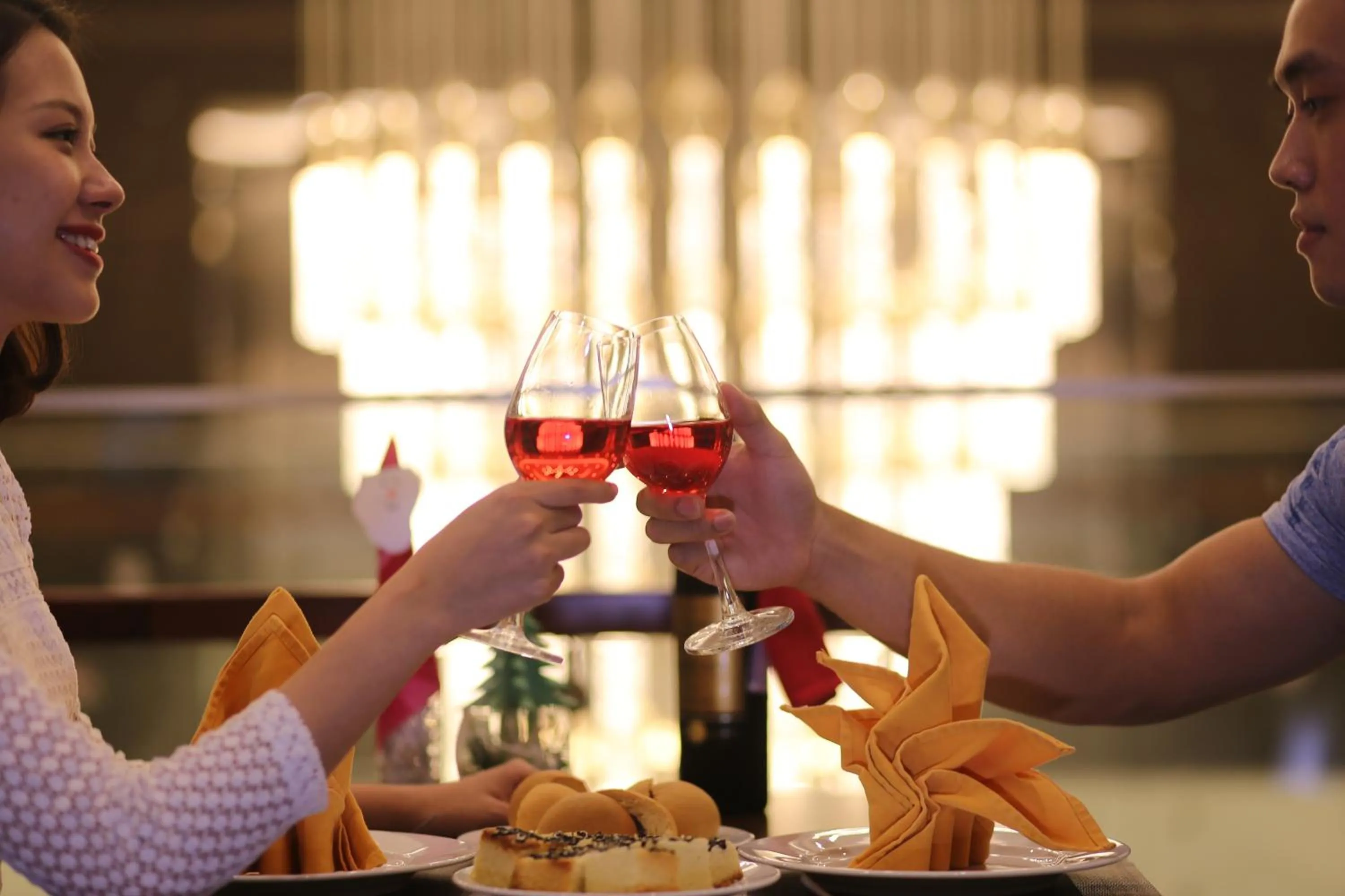 Restaurant/places to eat in Grand Sea Hotel Danang