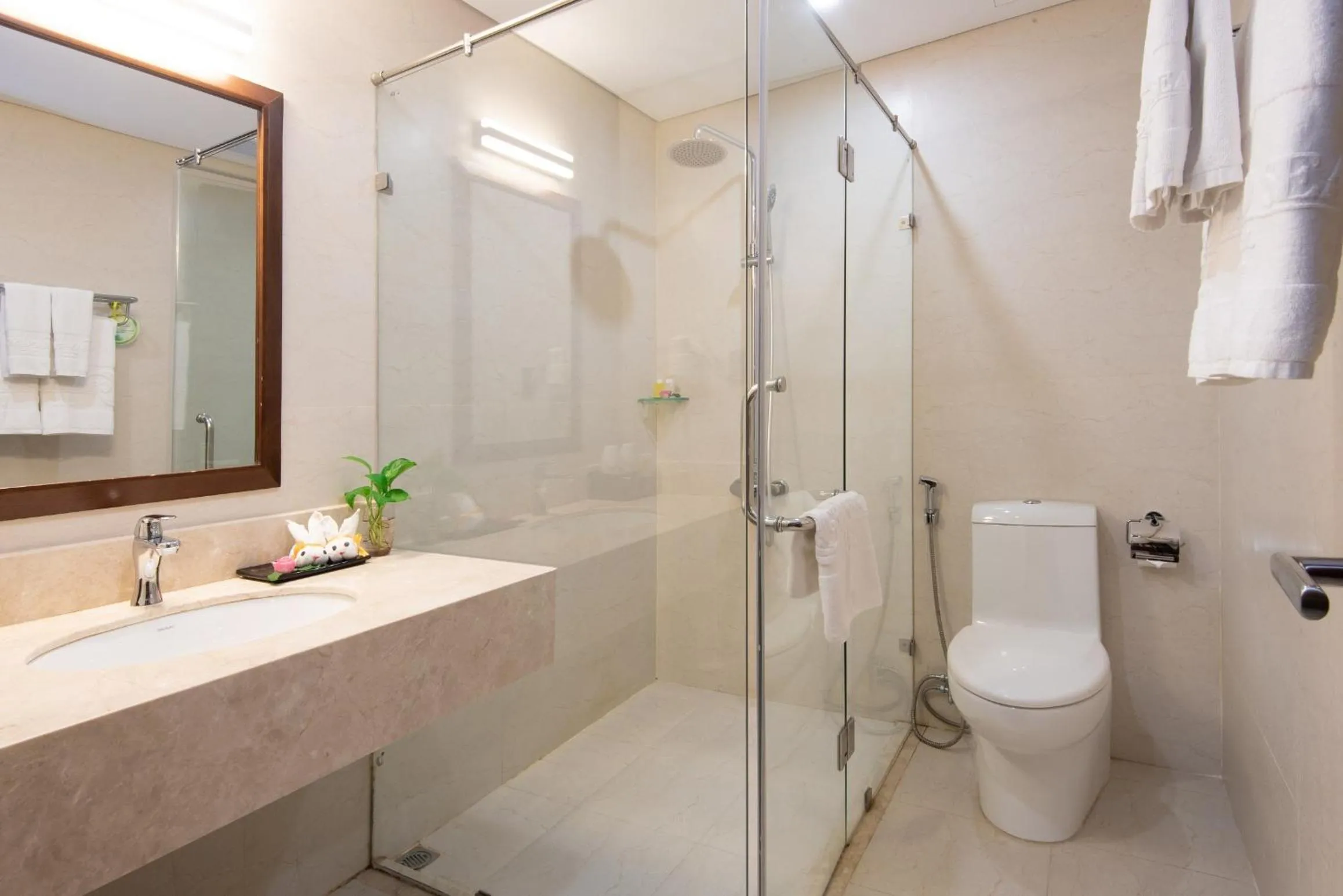 Bathroom in Grand Sea Hotel Danang