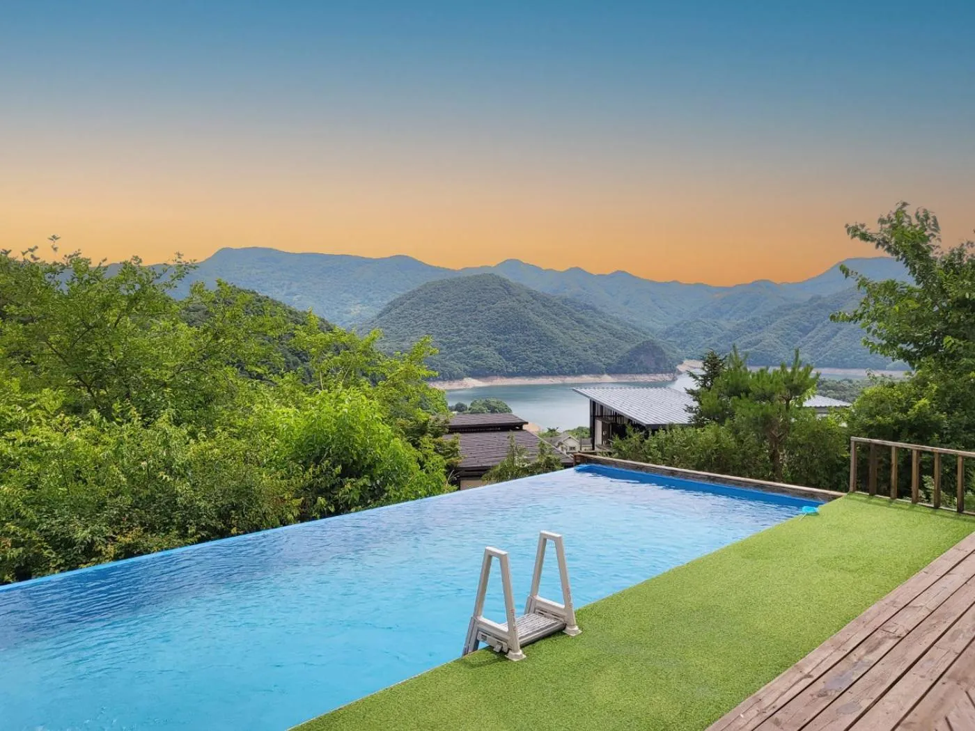 Garden in Penatess Pool Villa