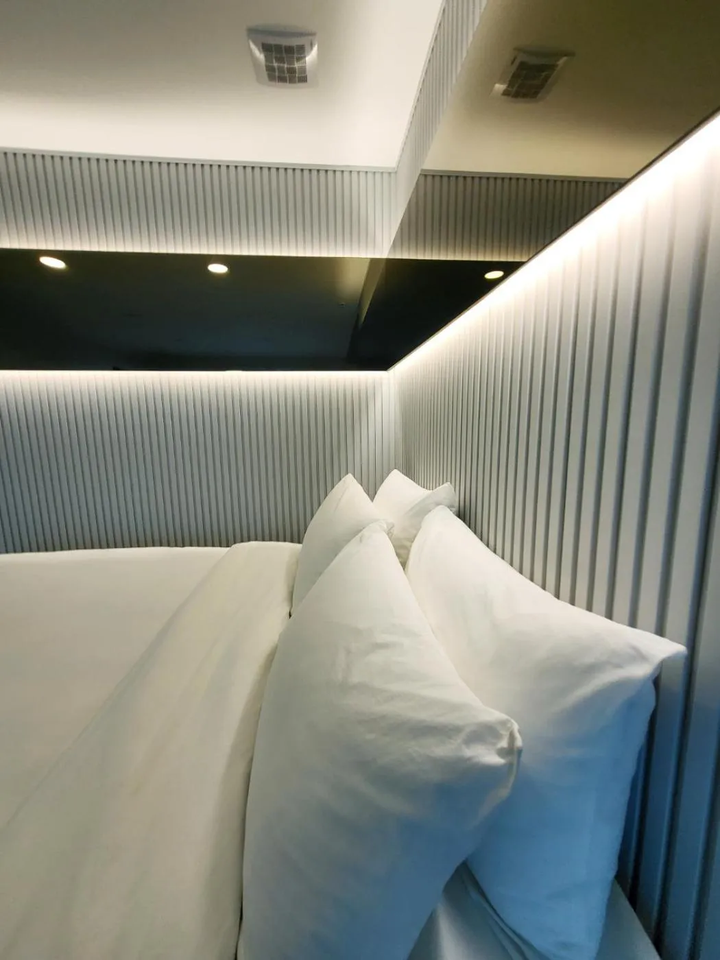 Bed in Penatess Pool Villa