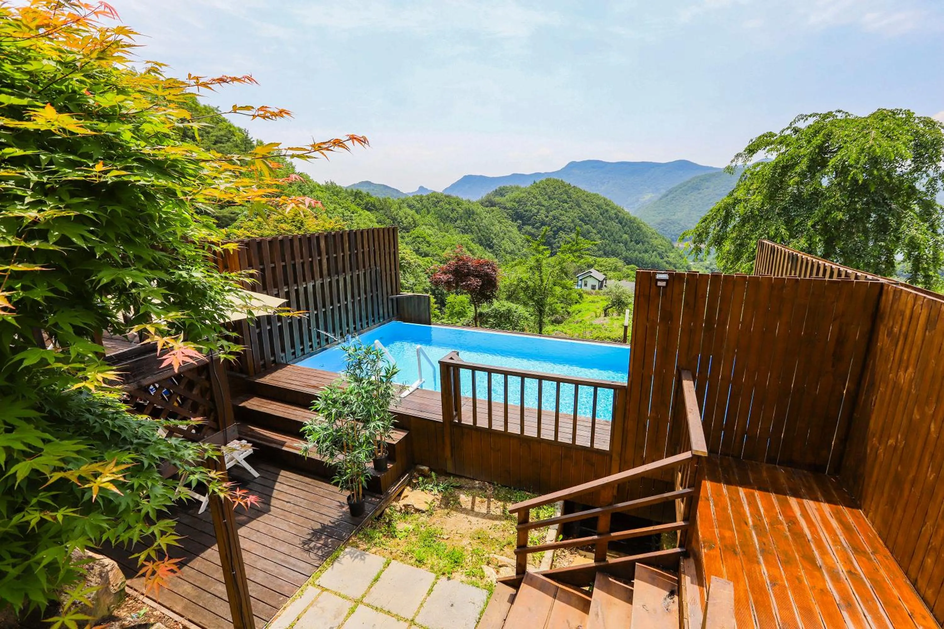 Swimming pool in Penatess Pool Villa