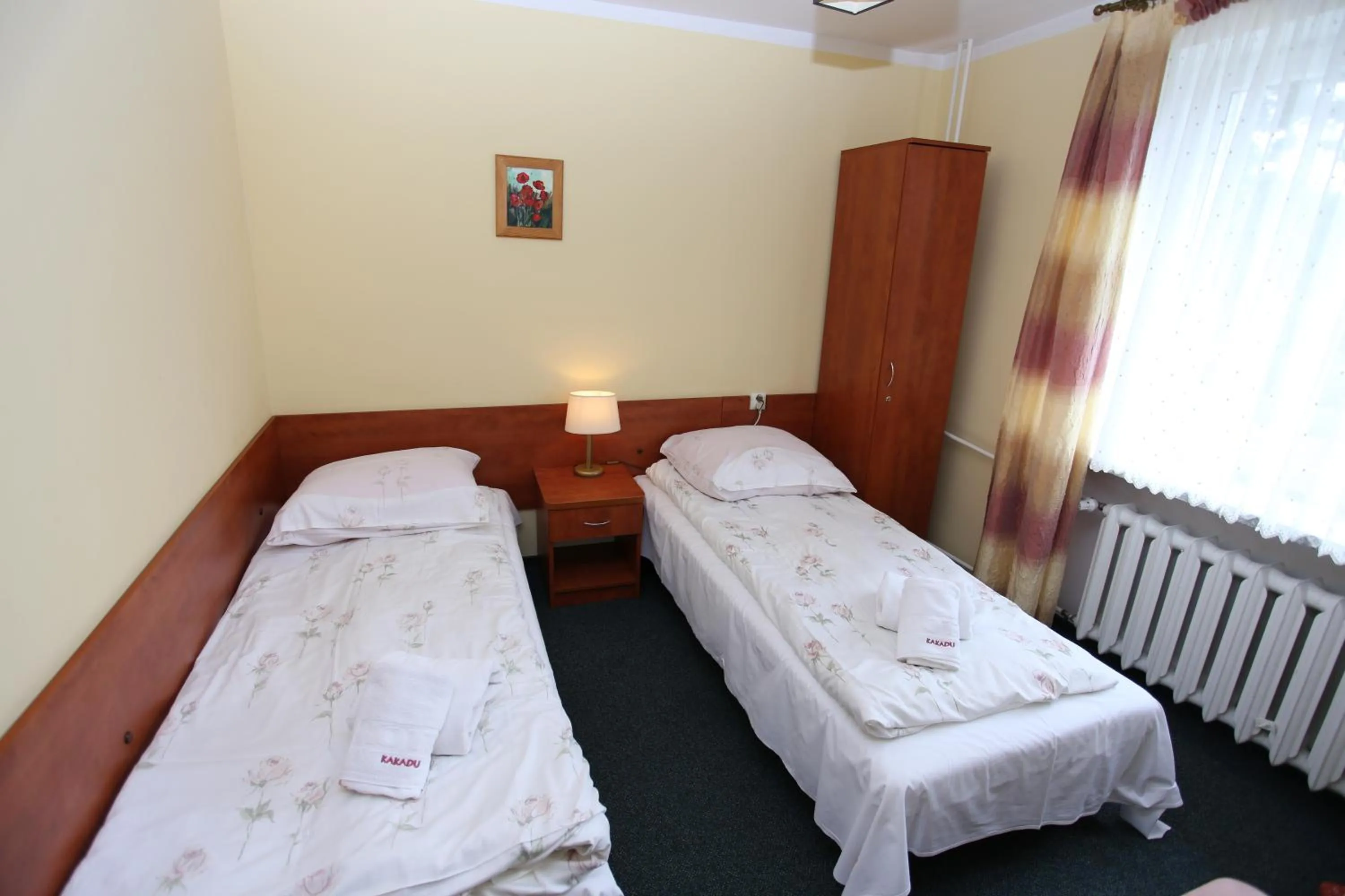 Photo of the whole room, Bed in Hotel Kakadu