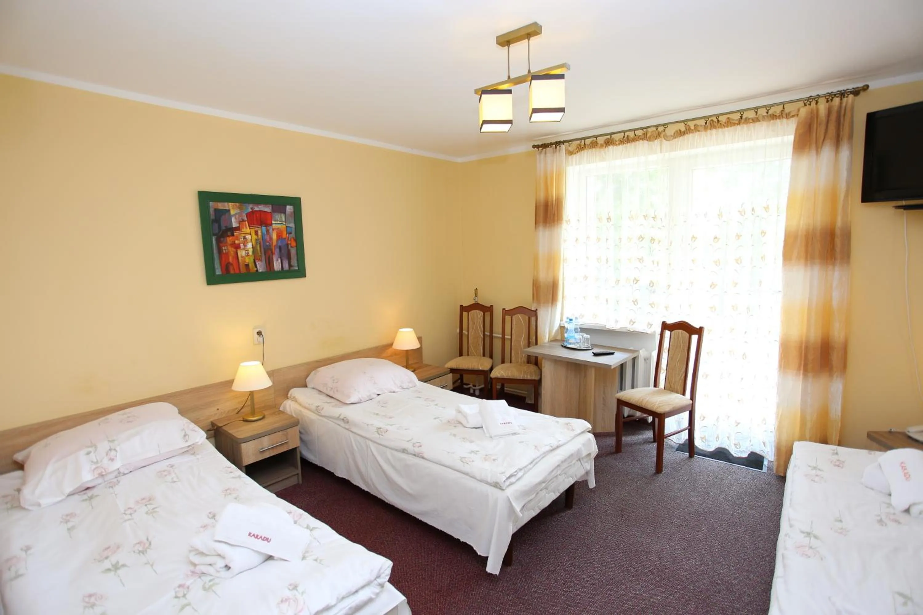 Photo of the whole room, Bed in Hotel Kakadu