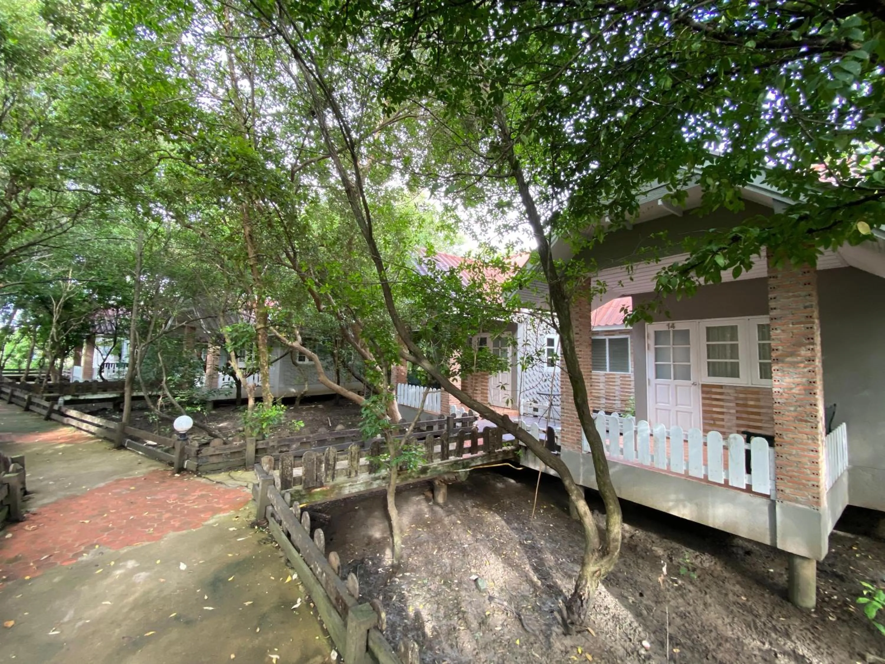 รตะธารา รีสอร์ท ratathara resort