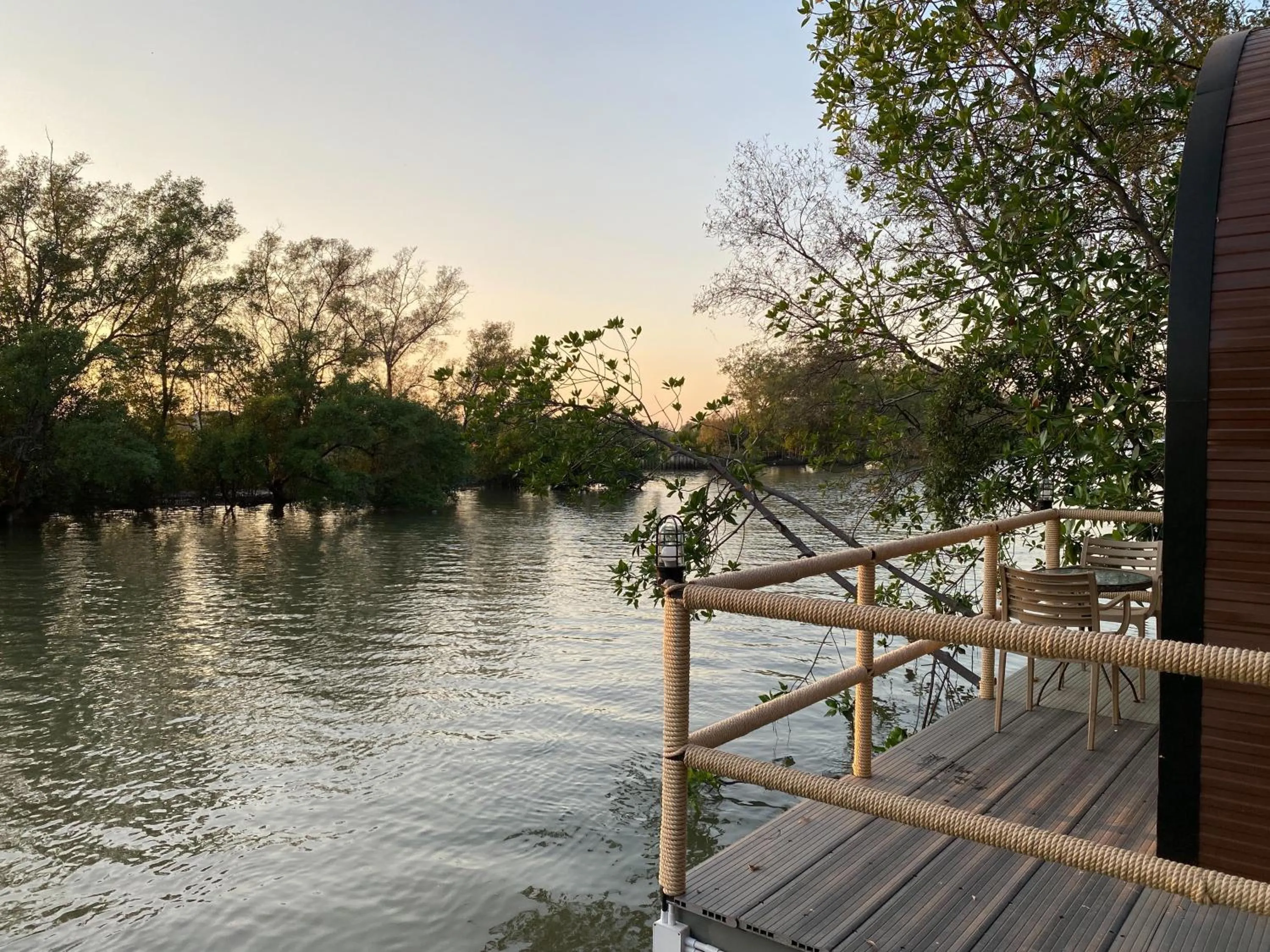 รตะธารา รีสอร์ท ratathara resort