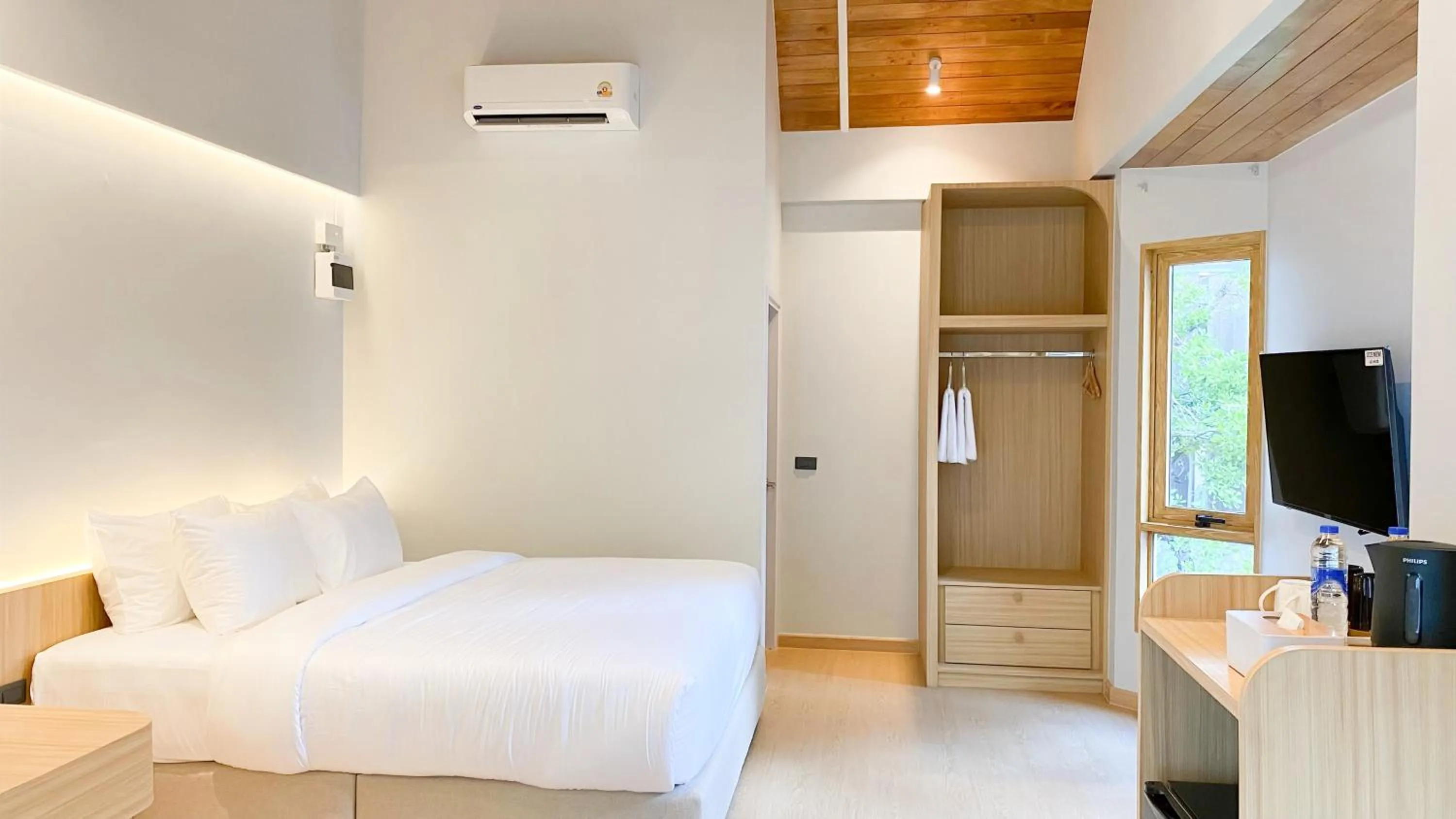 Bed in rimbaymangroveresort