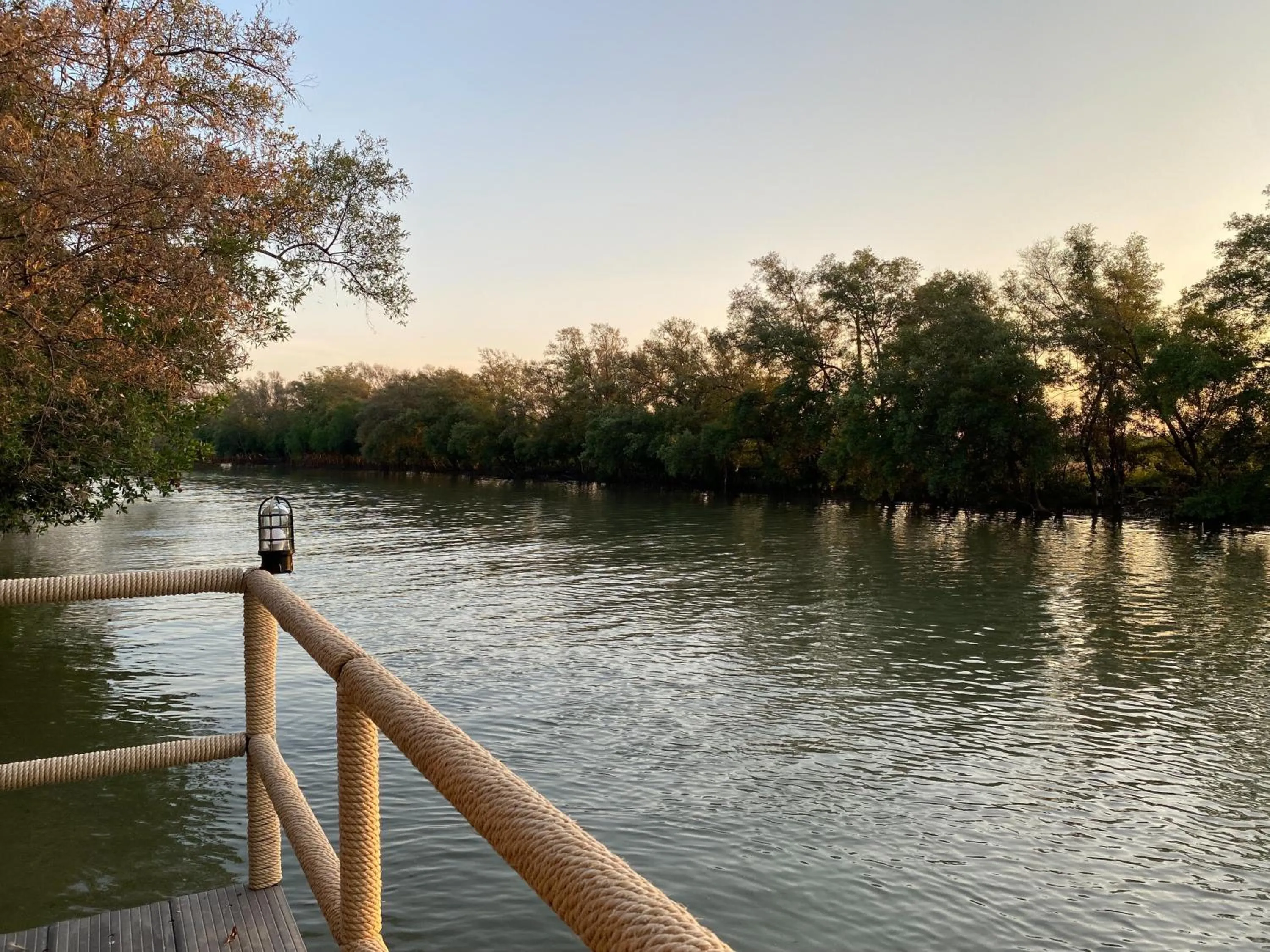 รตะธารา รีสอร์ท ratathara resort