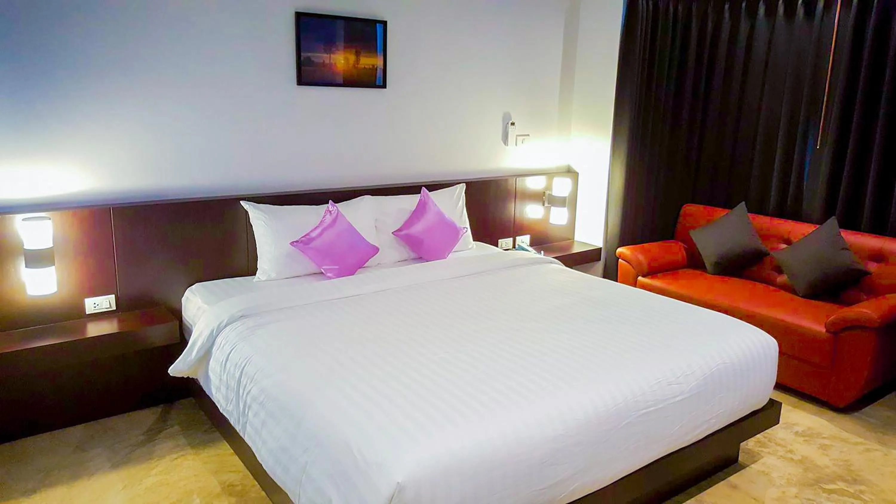 Photo of the whole room, Bed in Aziss Boutique Hotel - SHA Plus