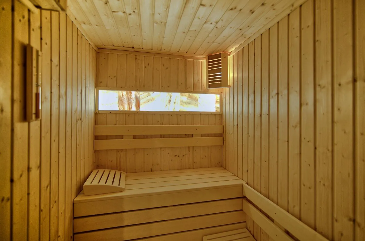 Sauna in Sunny Castle Hotel - All Inclusive, Beach and Free parking