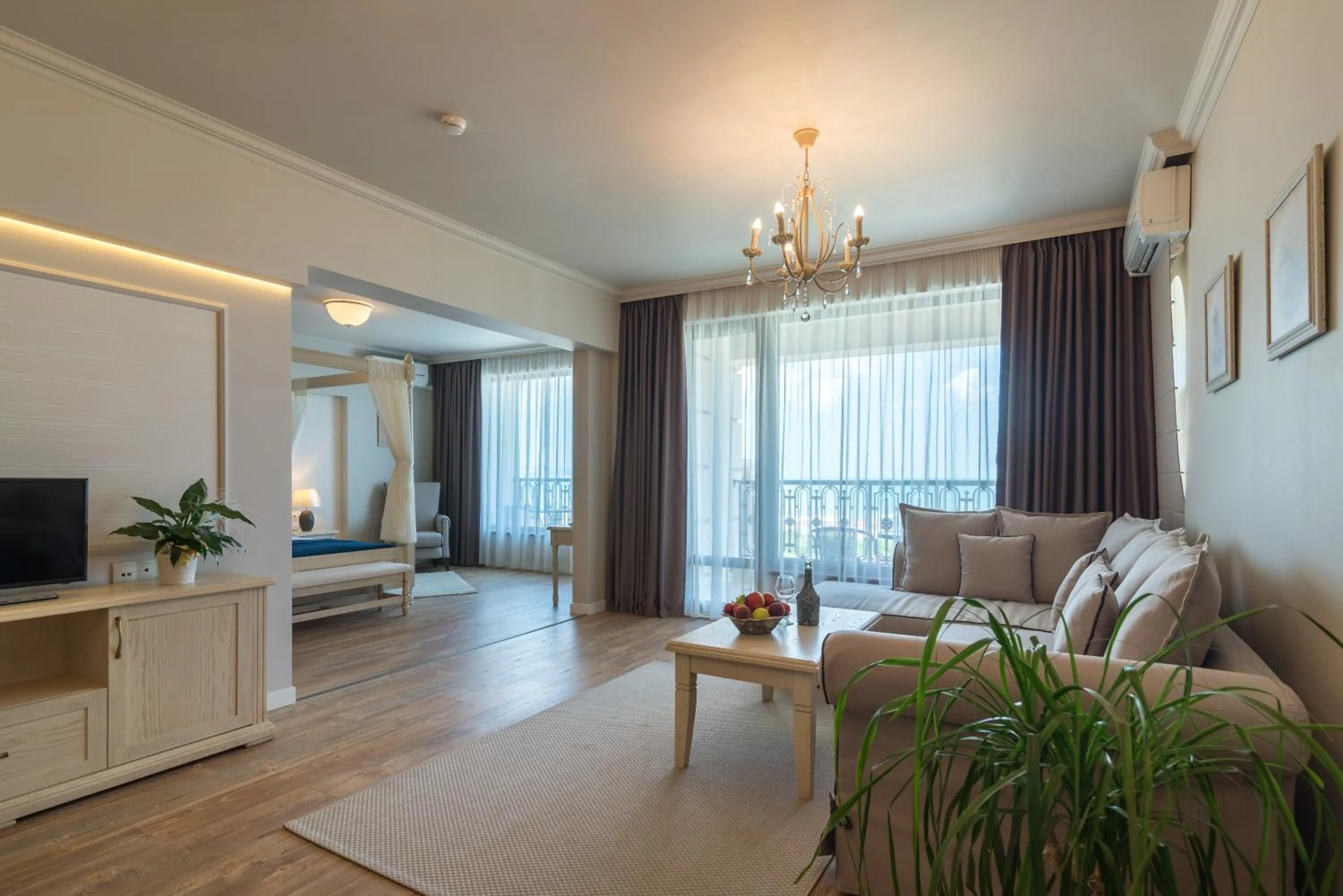 Living room in Sunny Castle Hotel - All Inclusive, Beach and Free parking