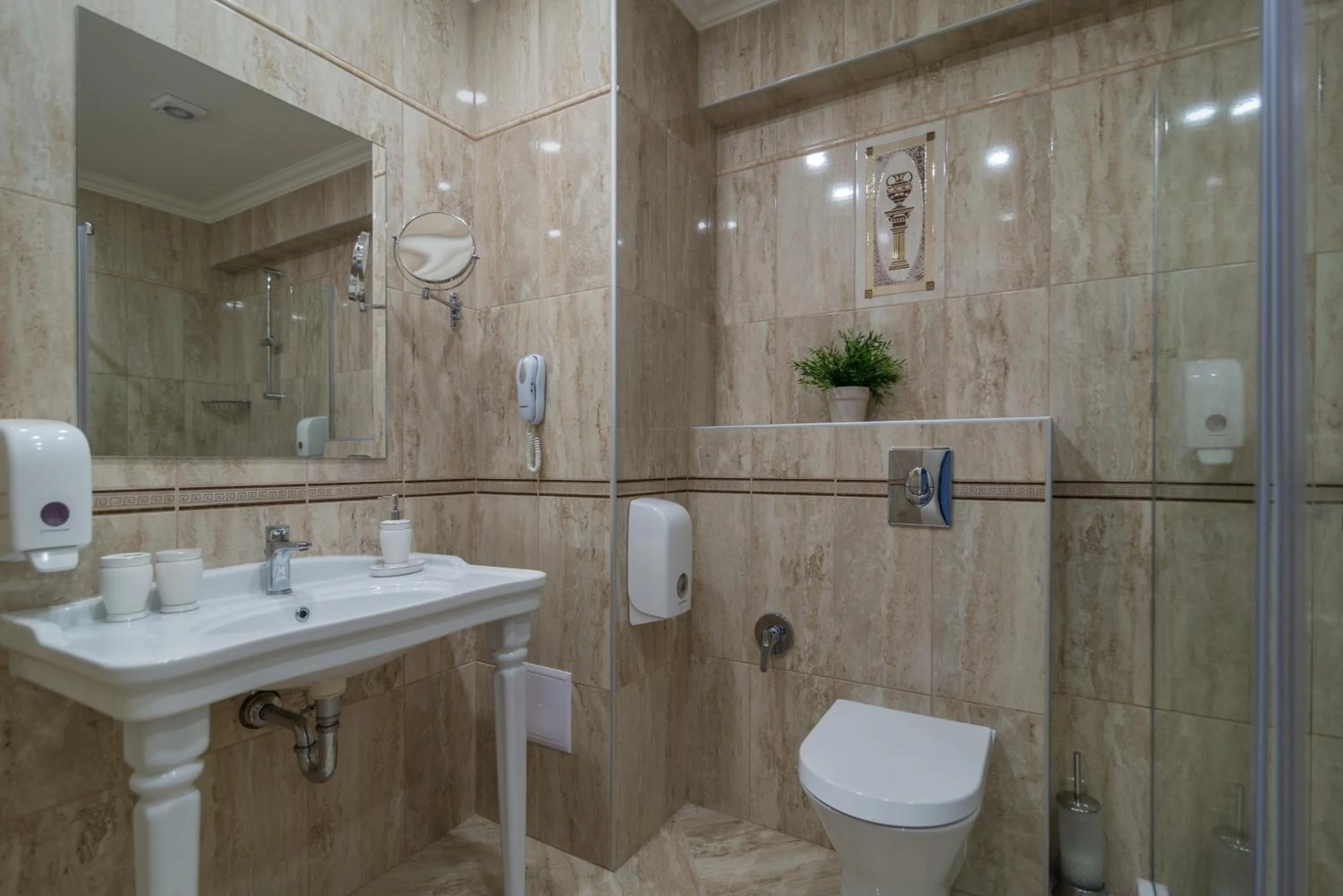 Bathroom in Sunny Castle Hotel - All Inclusive, Beach and Free parking