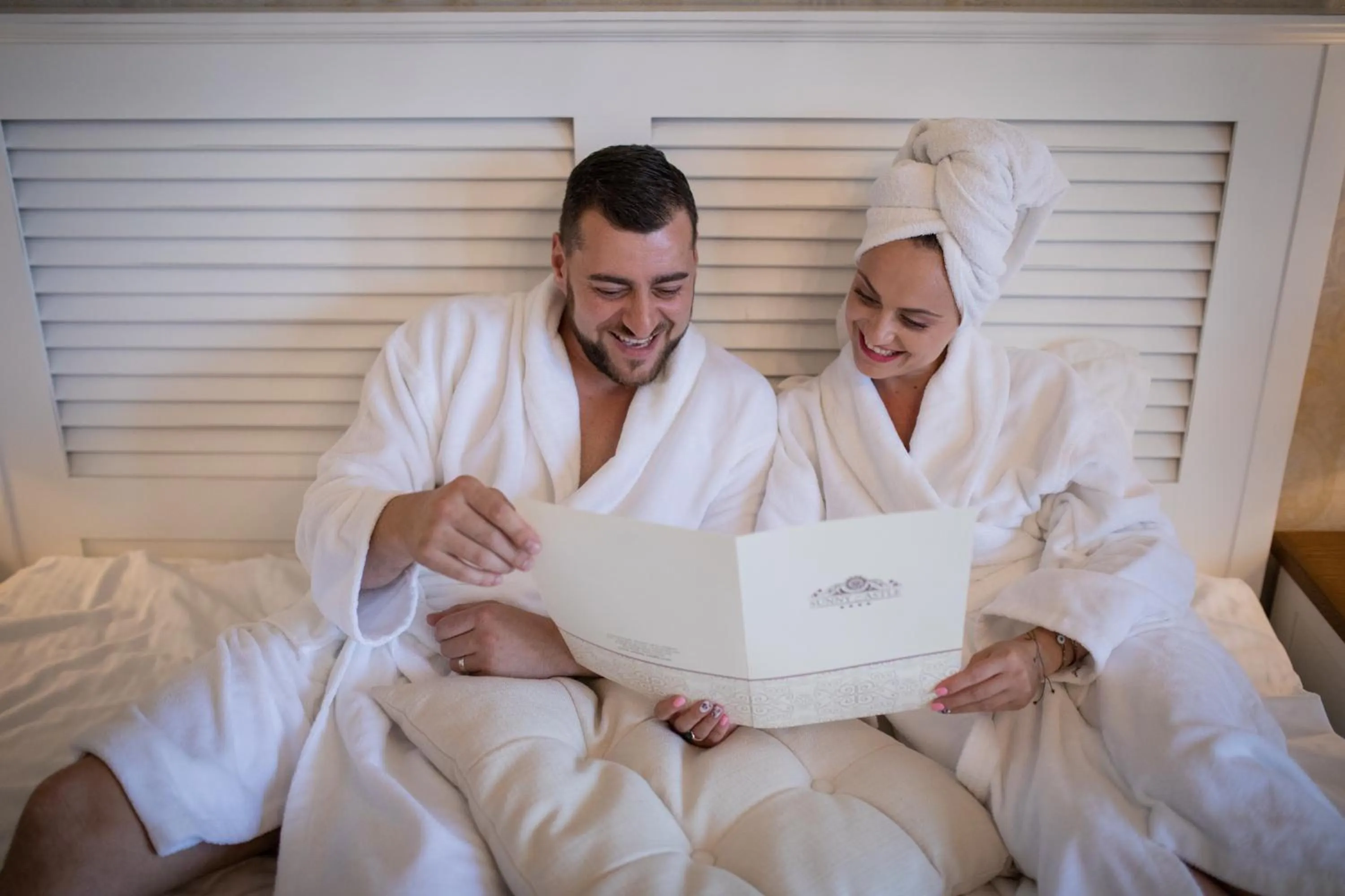 Bed in Sunny Castle Hotel - All Inclusive, Beach and Free parking