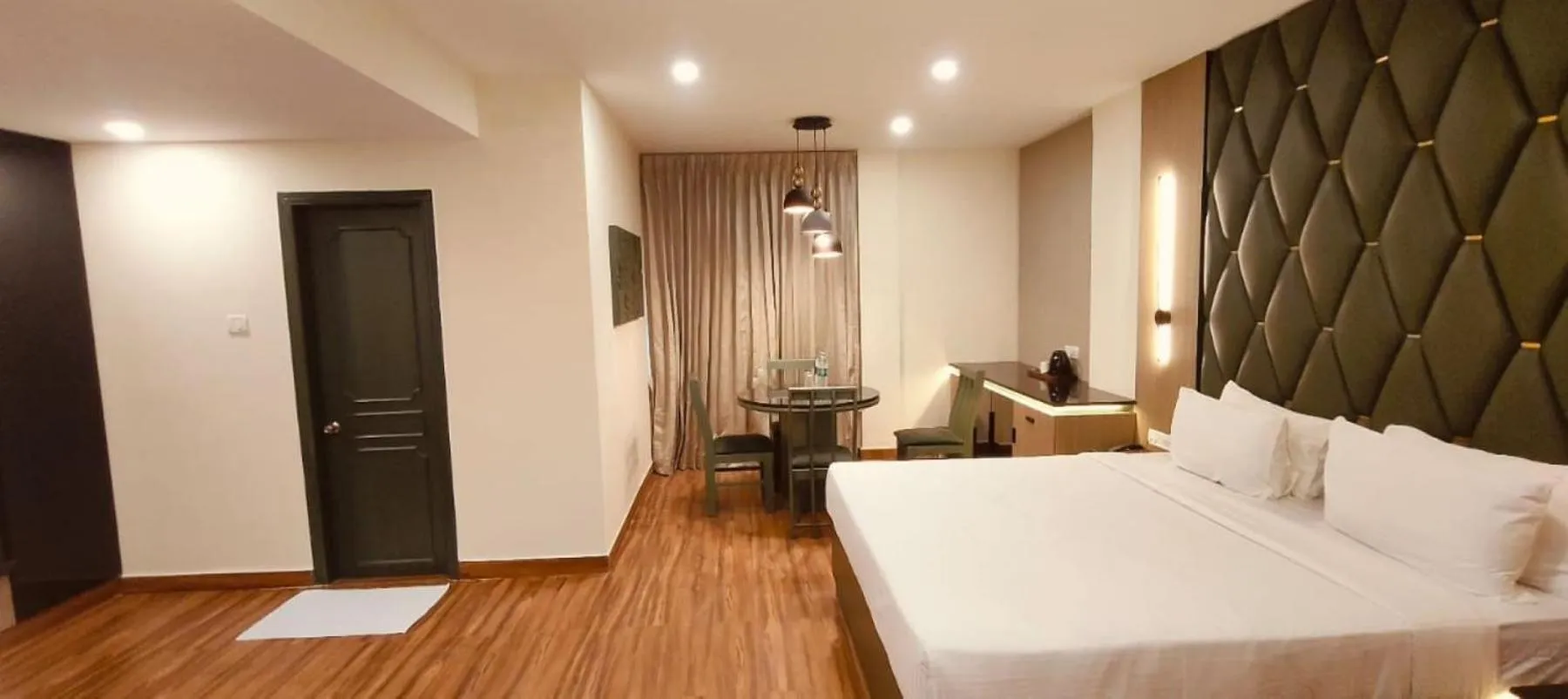 Bed in Hotel Grand Residence