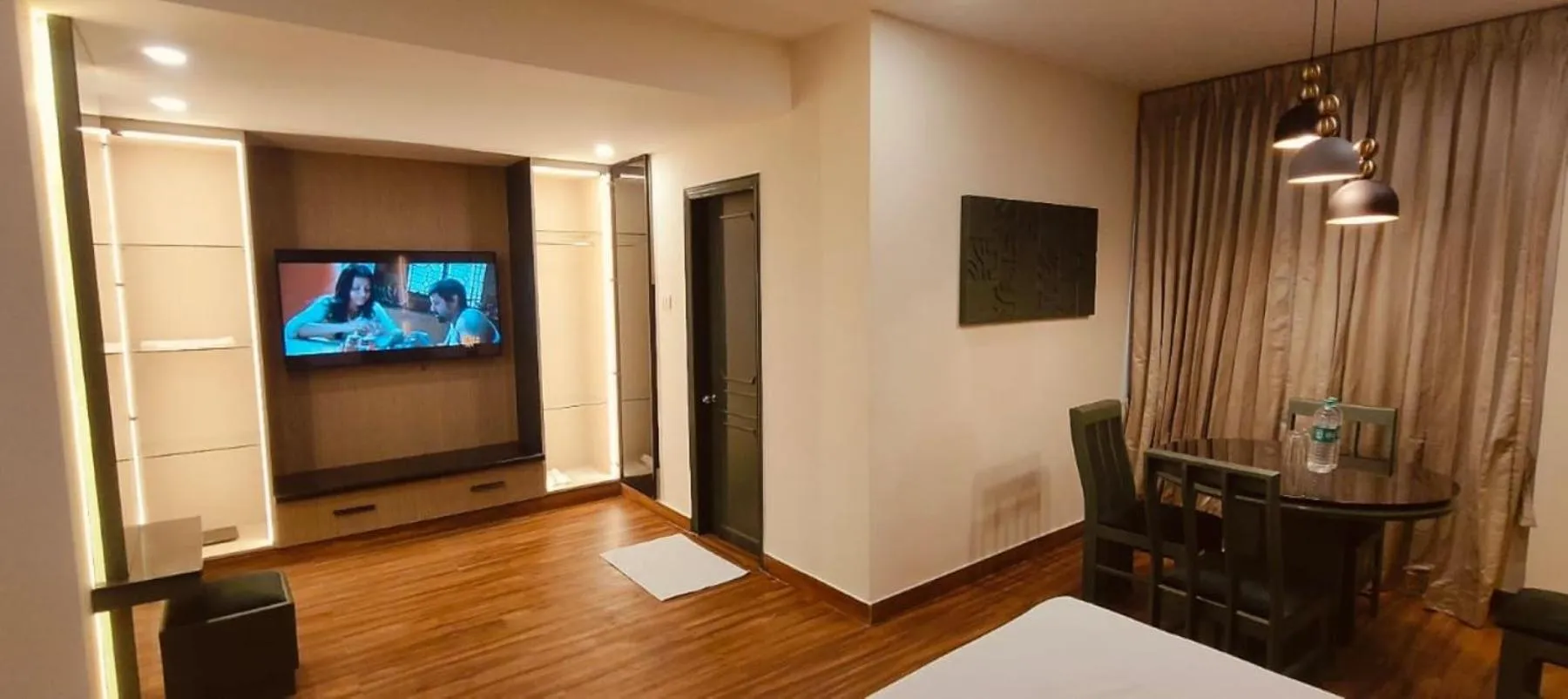 Dining area in Hotel Grand Residence