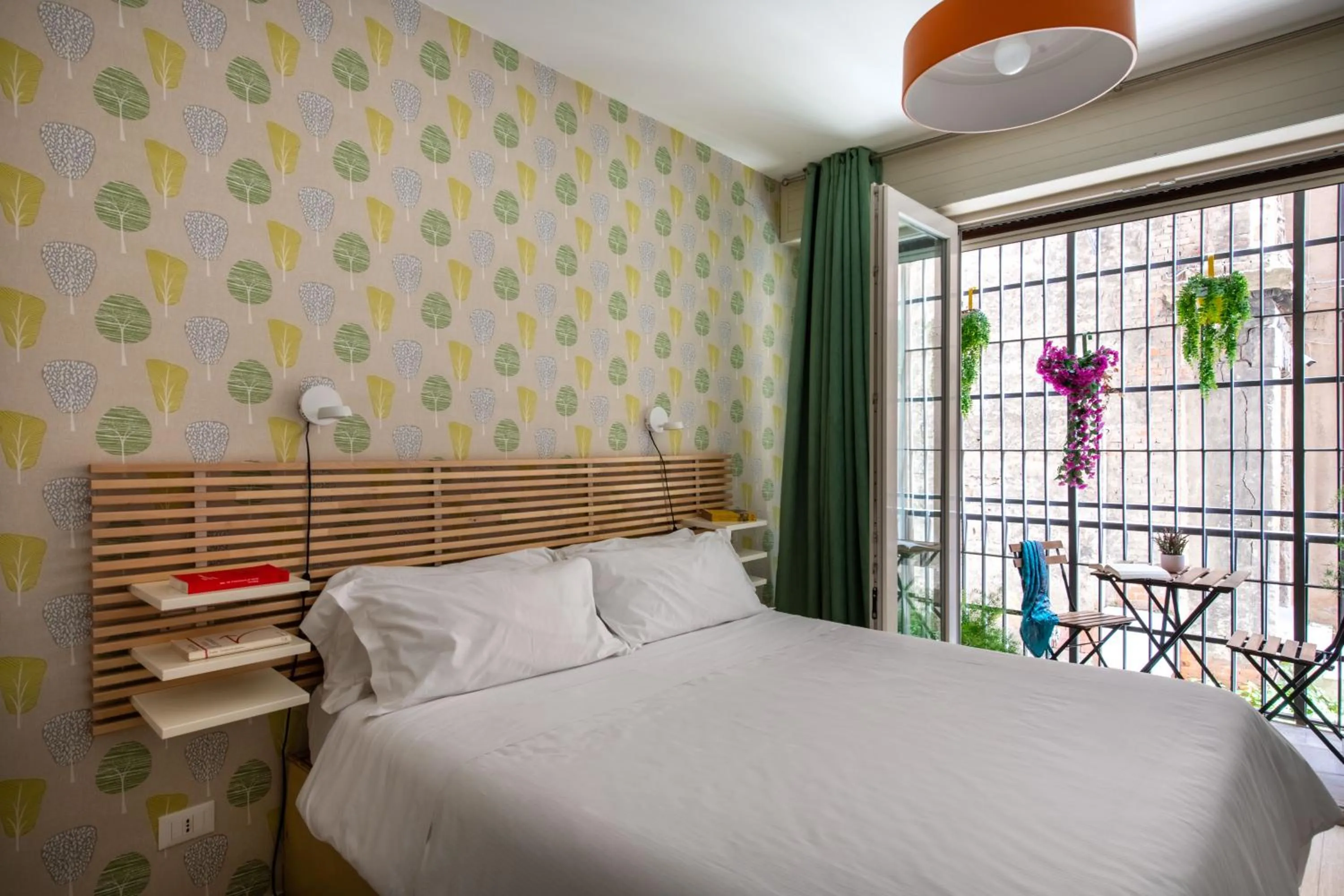 Bed in Pretoria Rooms