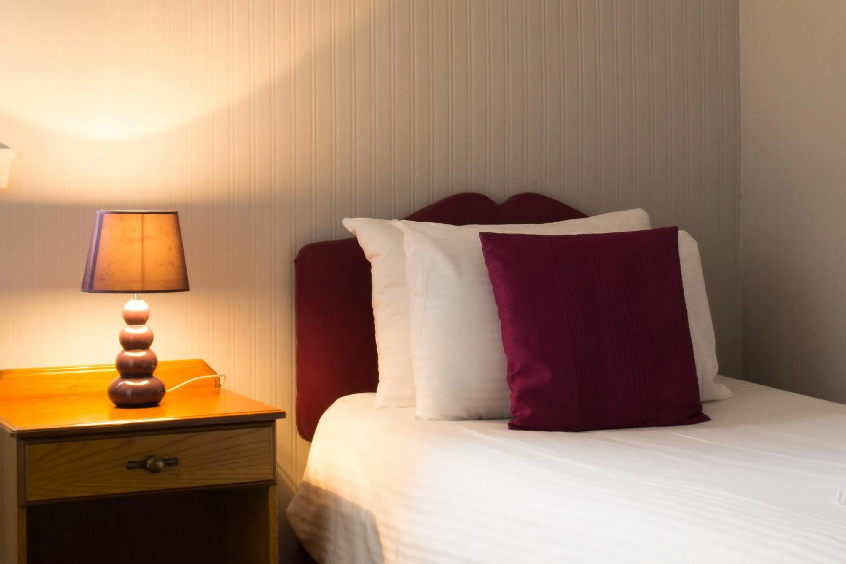 Bed in Balavil Hotel