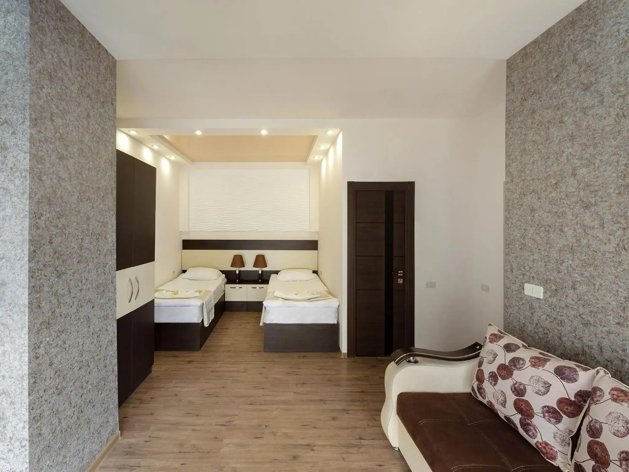 Deluxe Double or Twin Room in Premium Hotel Yerevan Deluxe Double or Twin Room in Premium Hotel Yerevan