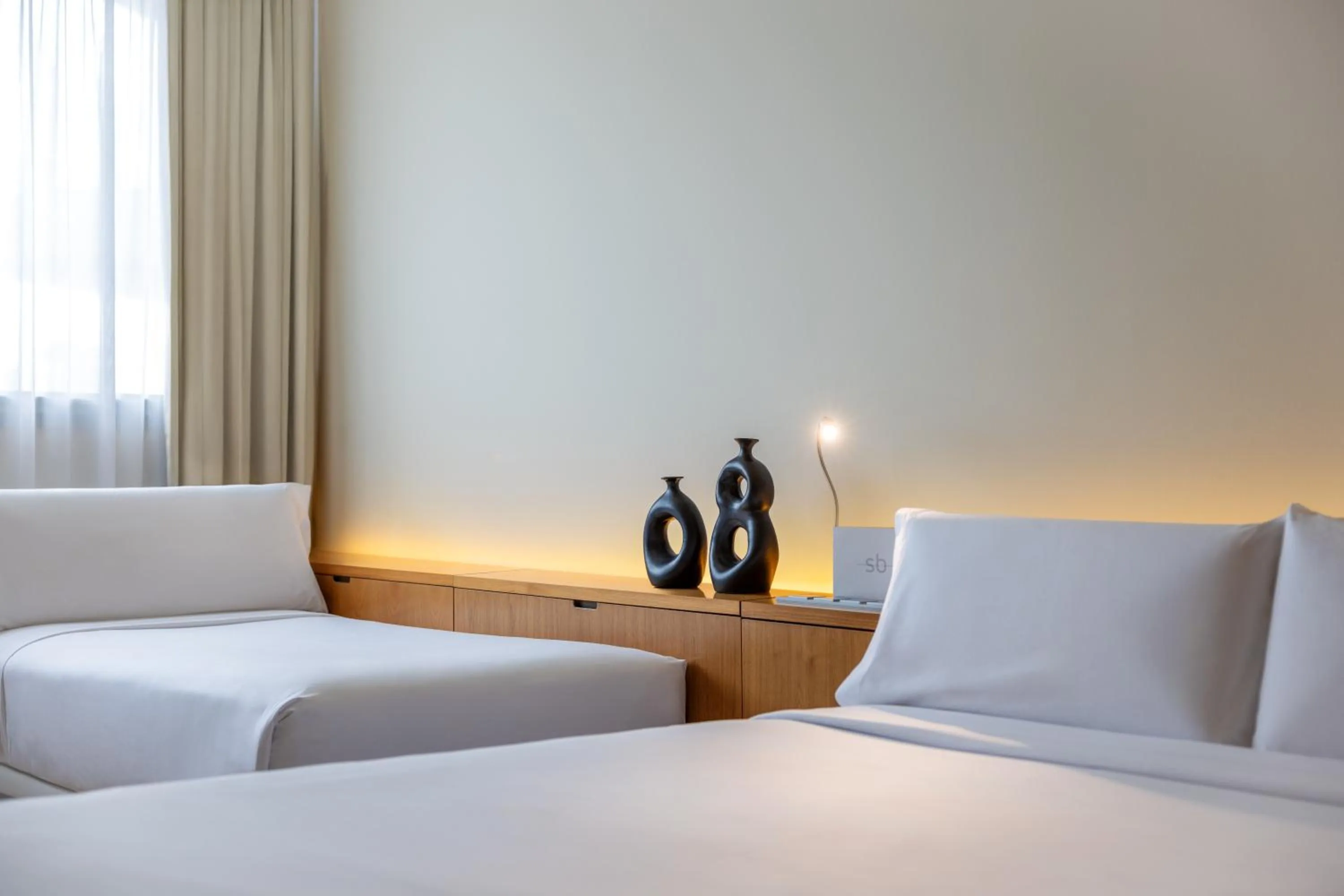 Bed in Hotel SB Diagonal Zero 4 Sup