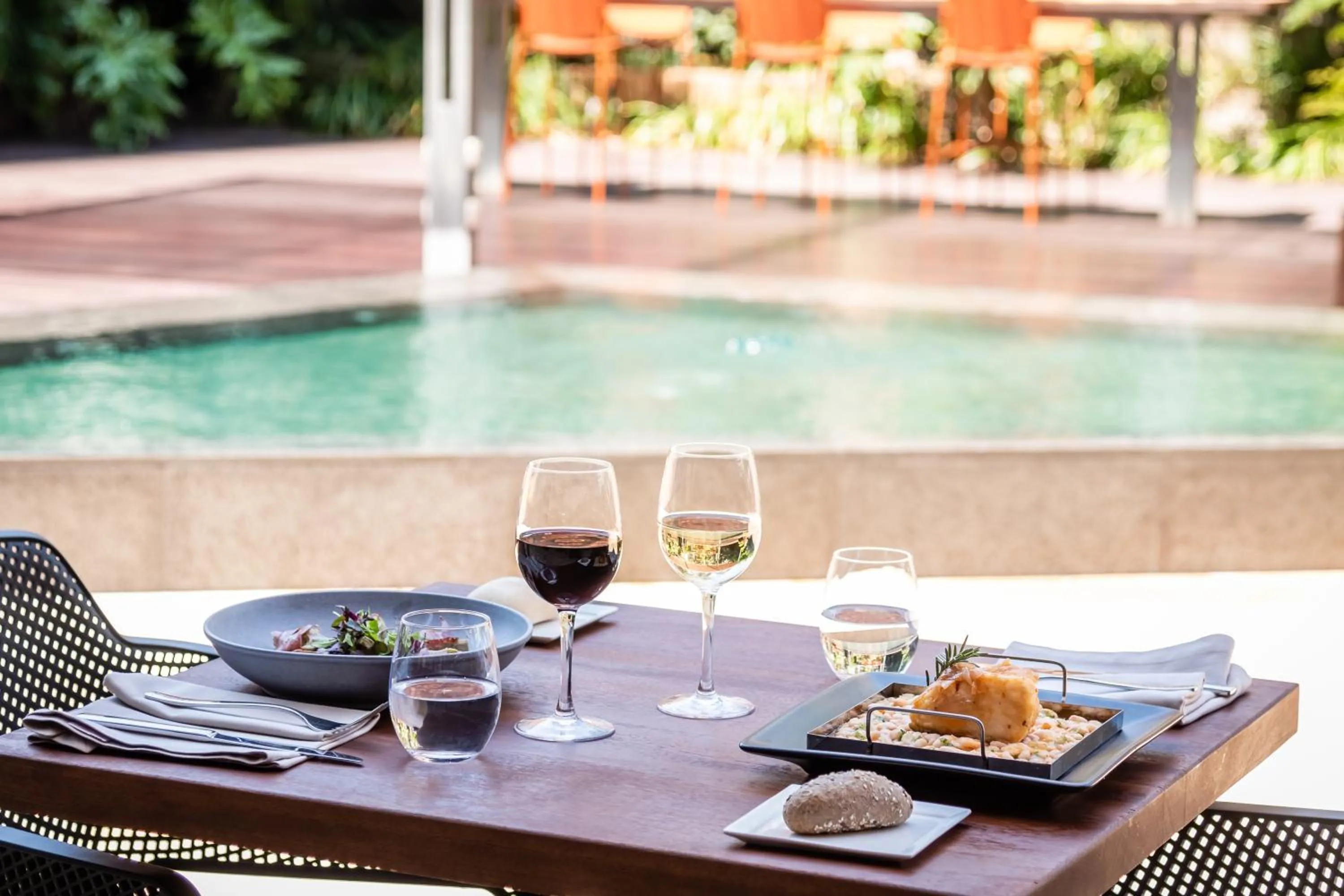 Food in Hotel SB Diagonal Zero 4 Sup