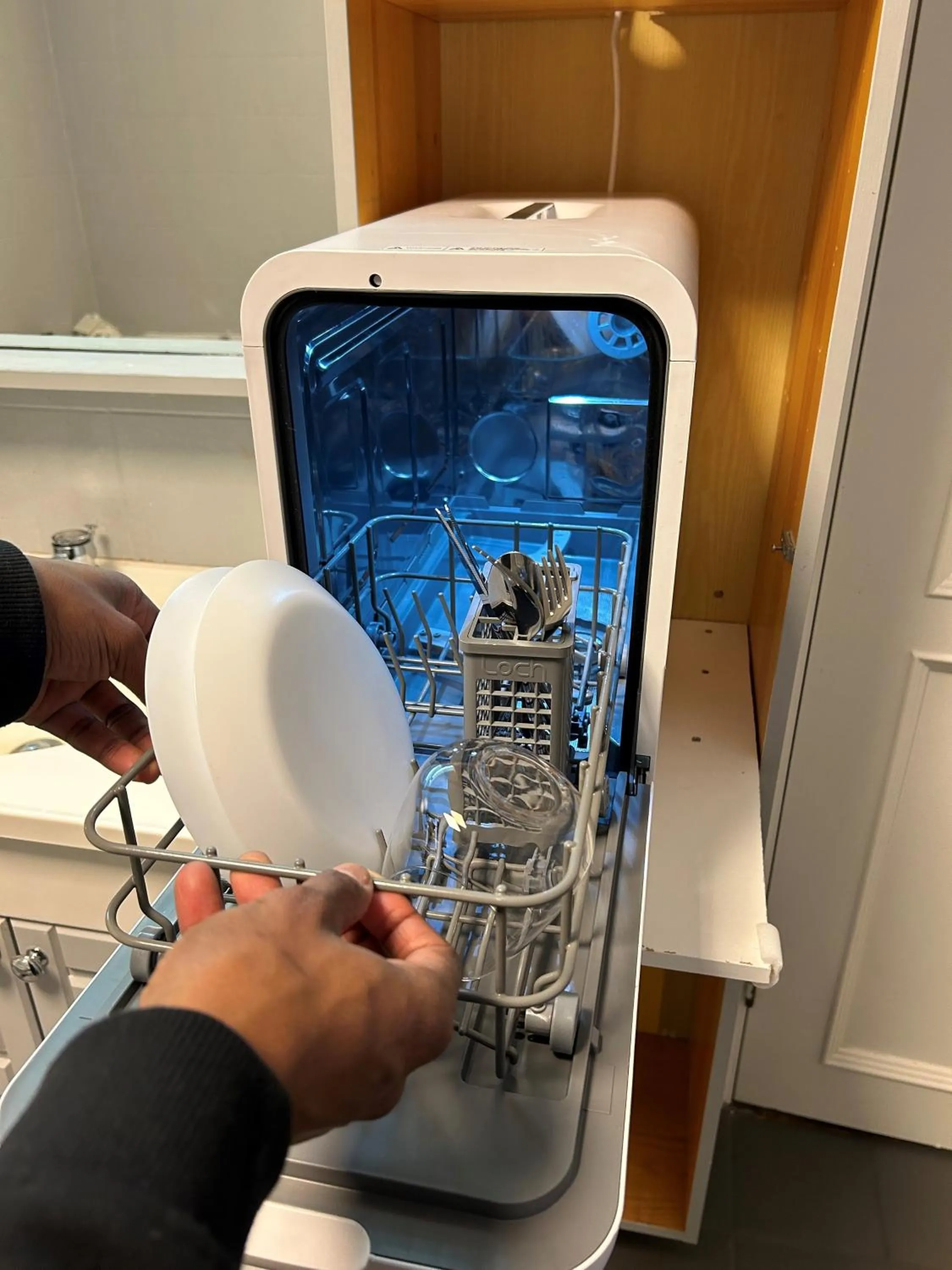 dishwasher in Évika boutique hotel