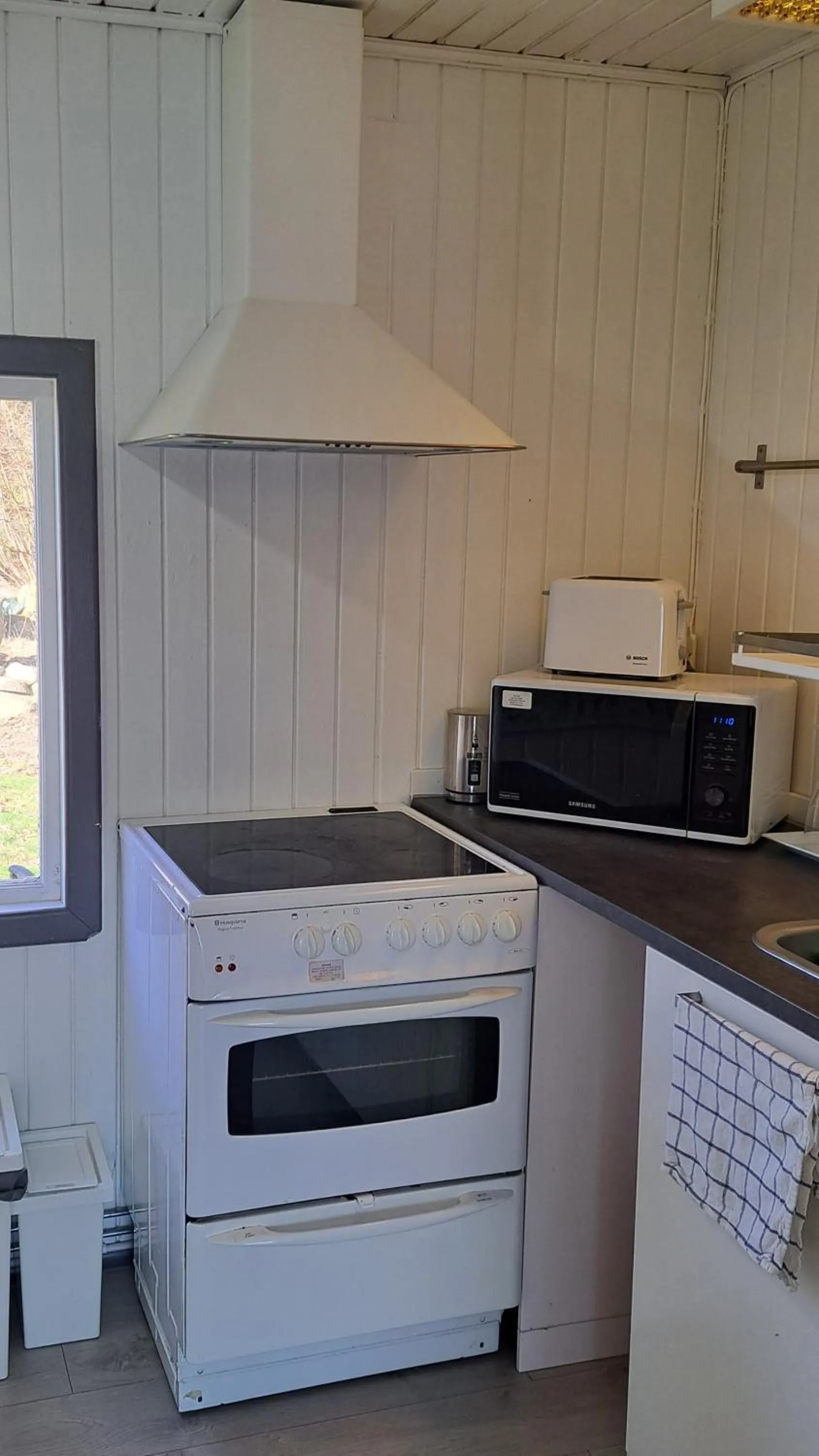 Kitchen or kitchenette in Évika boutique hotel