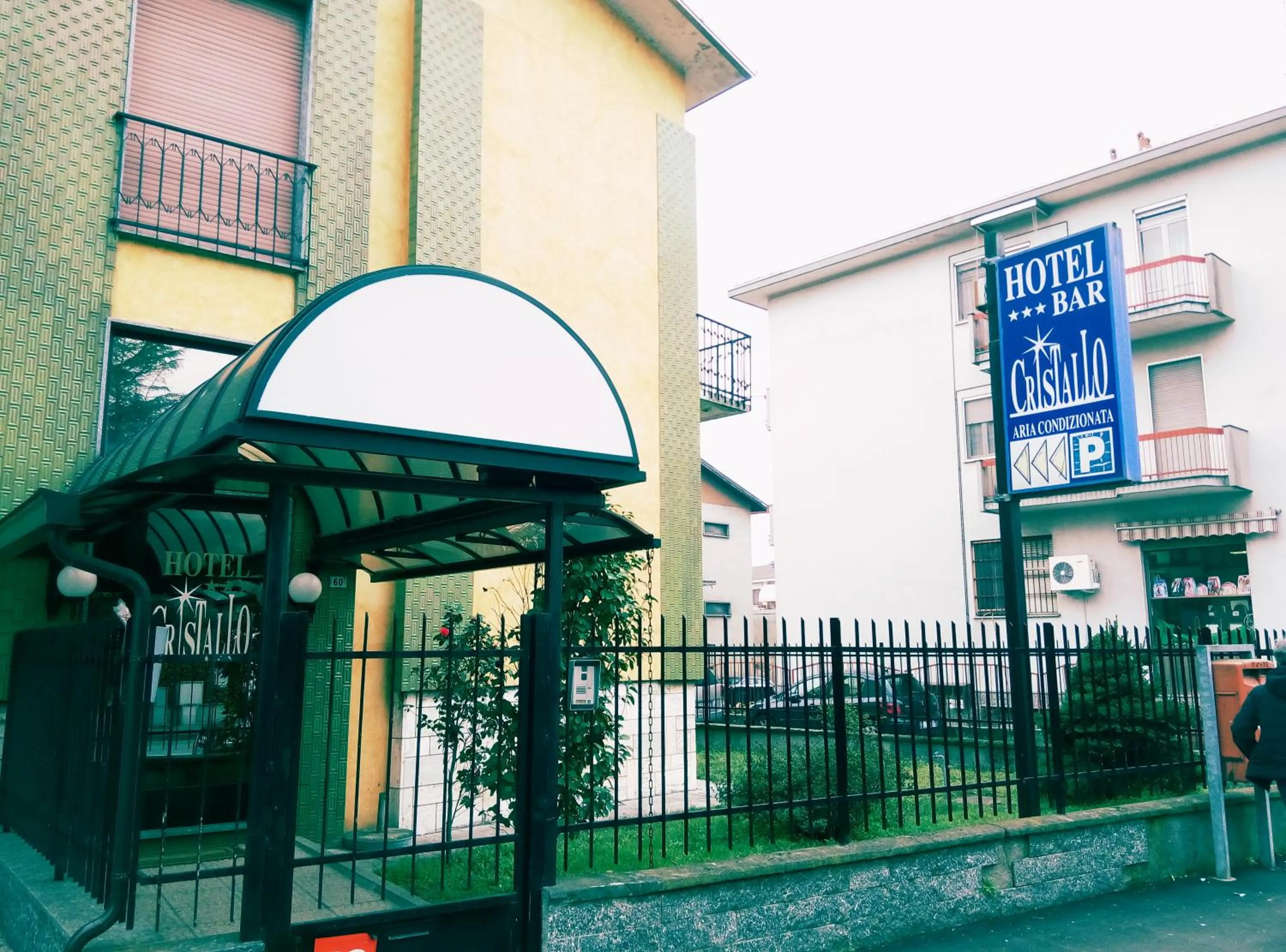 Facade/entrance in Hotel Cristallo