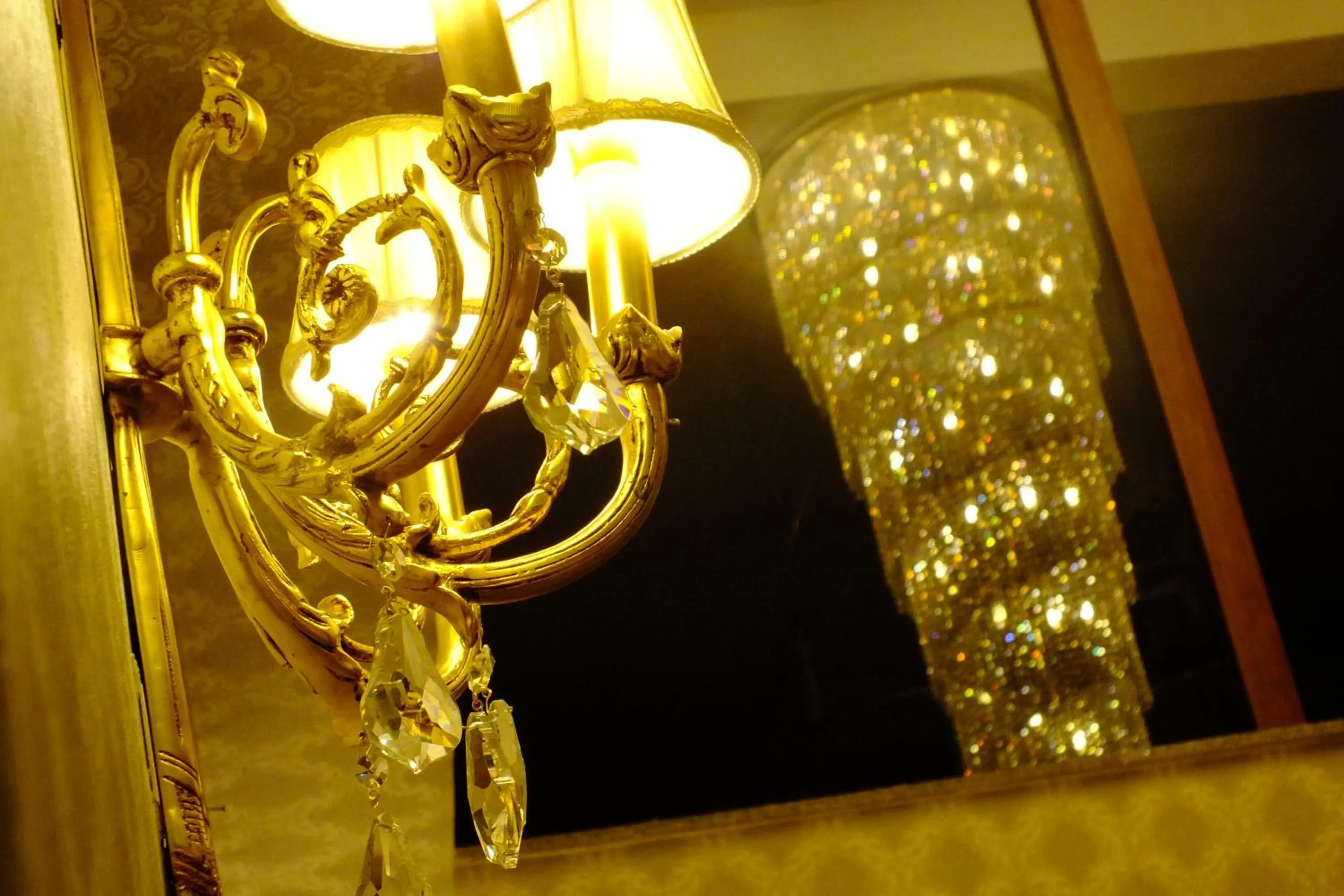 Decorative detail in REAL KiNG RESiDANCE