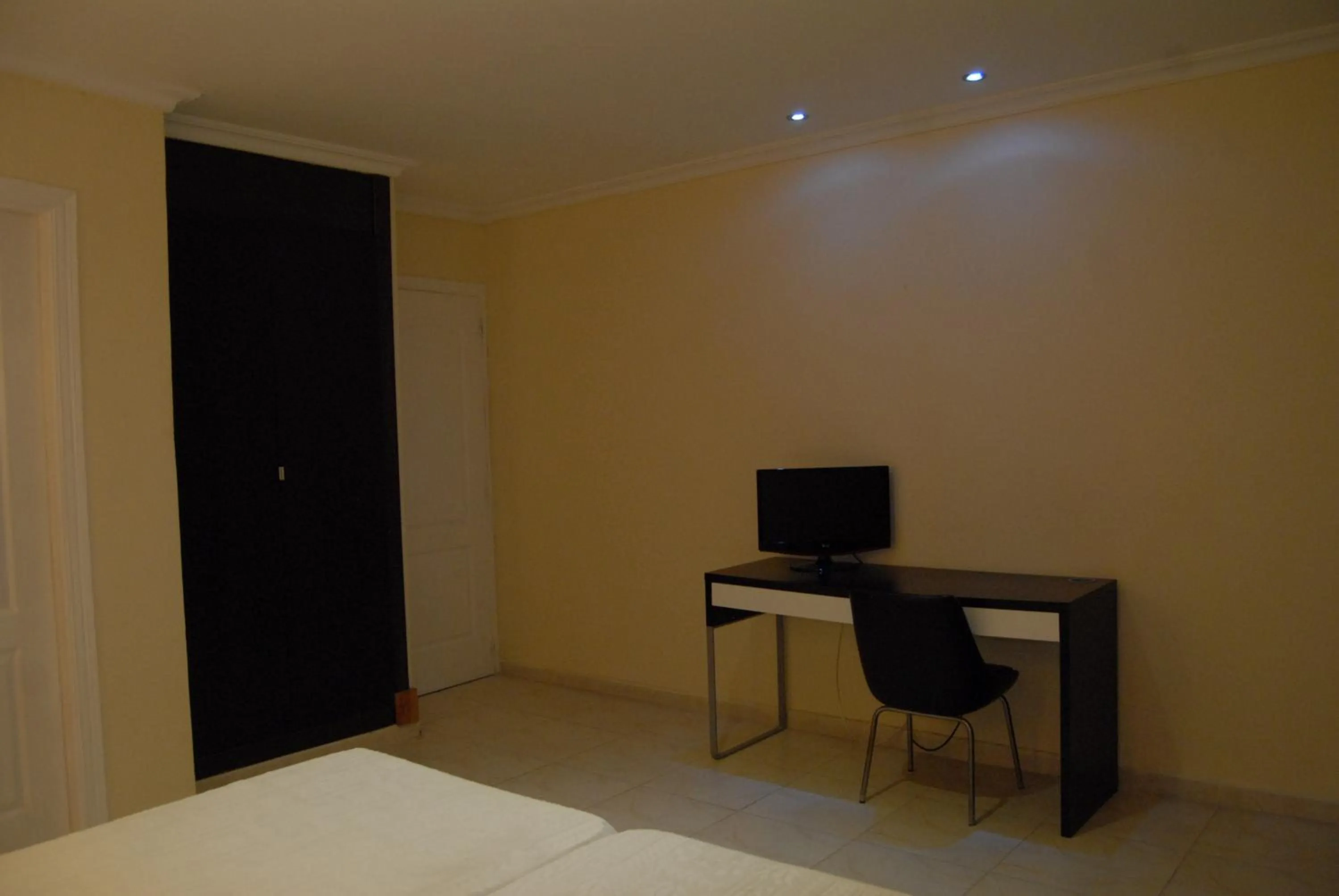 Decorative detail, Bed in Hotel Miramar