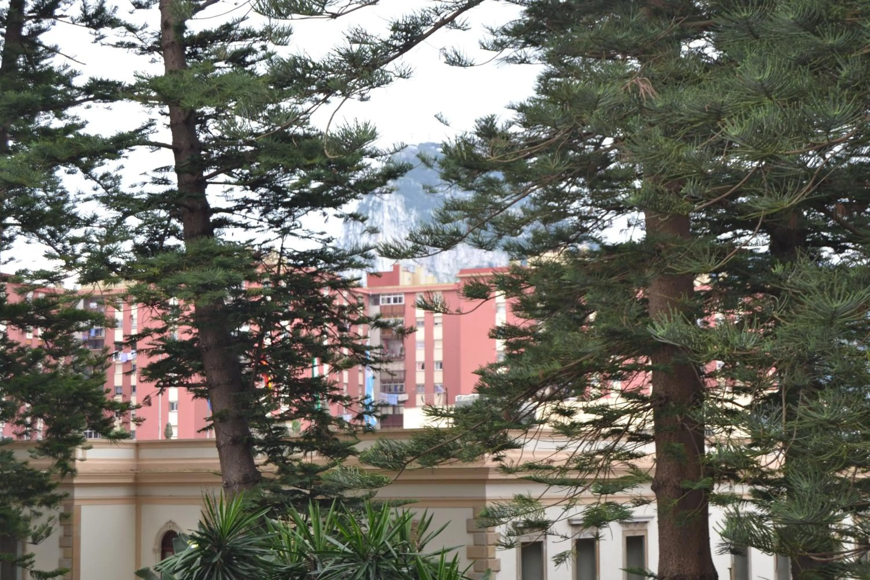 Property building in Hotel Miramar